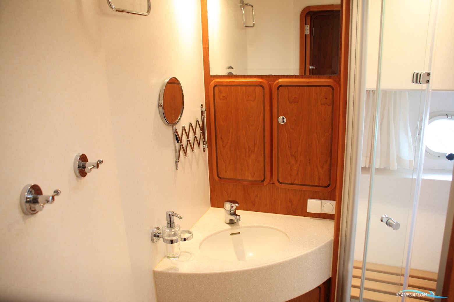 Linssen Grand Sturdy 500 AC Variotop Mark II "Diamond"