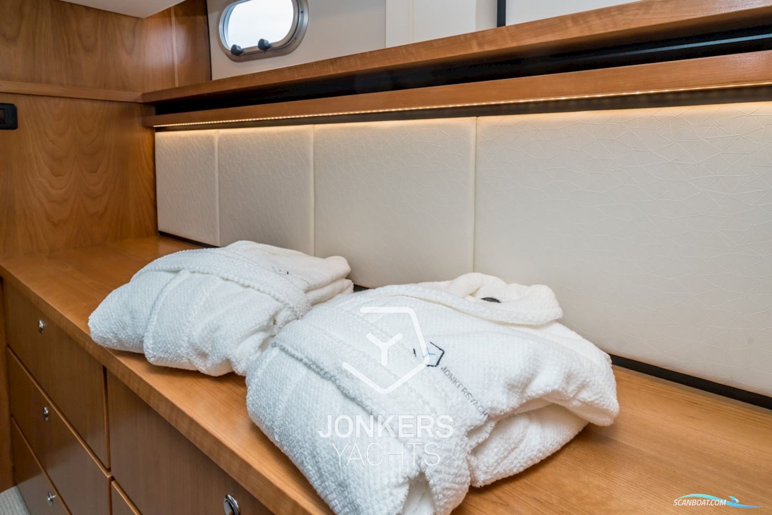 Linssen Grand Sturdy 500 AC Variotop