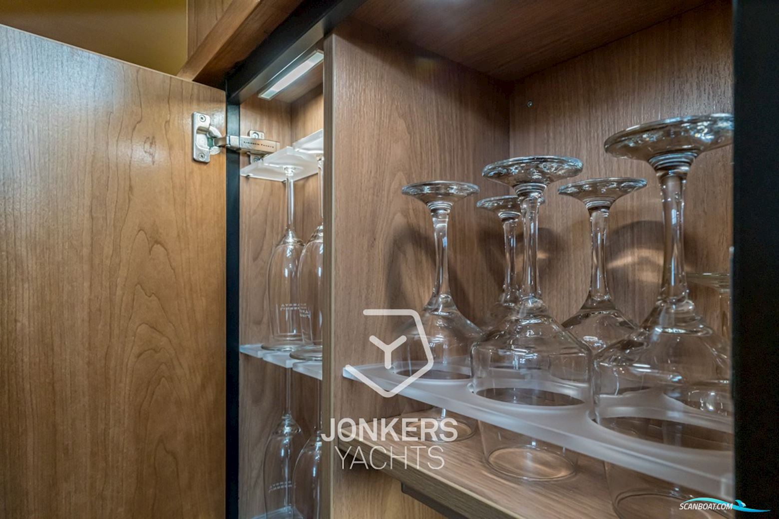 Linssen Grand Sturdy 500 AC Variotop