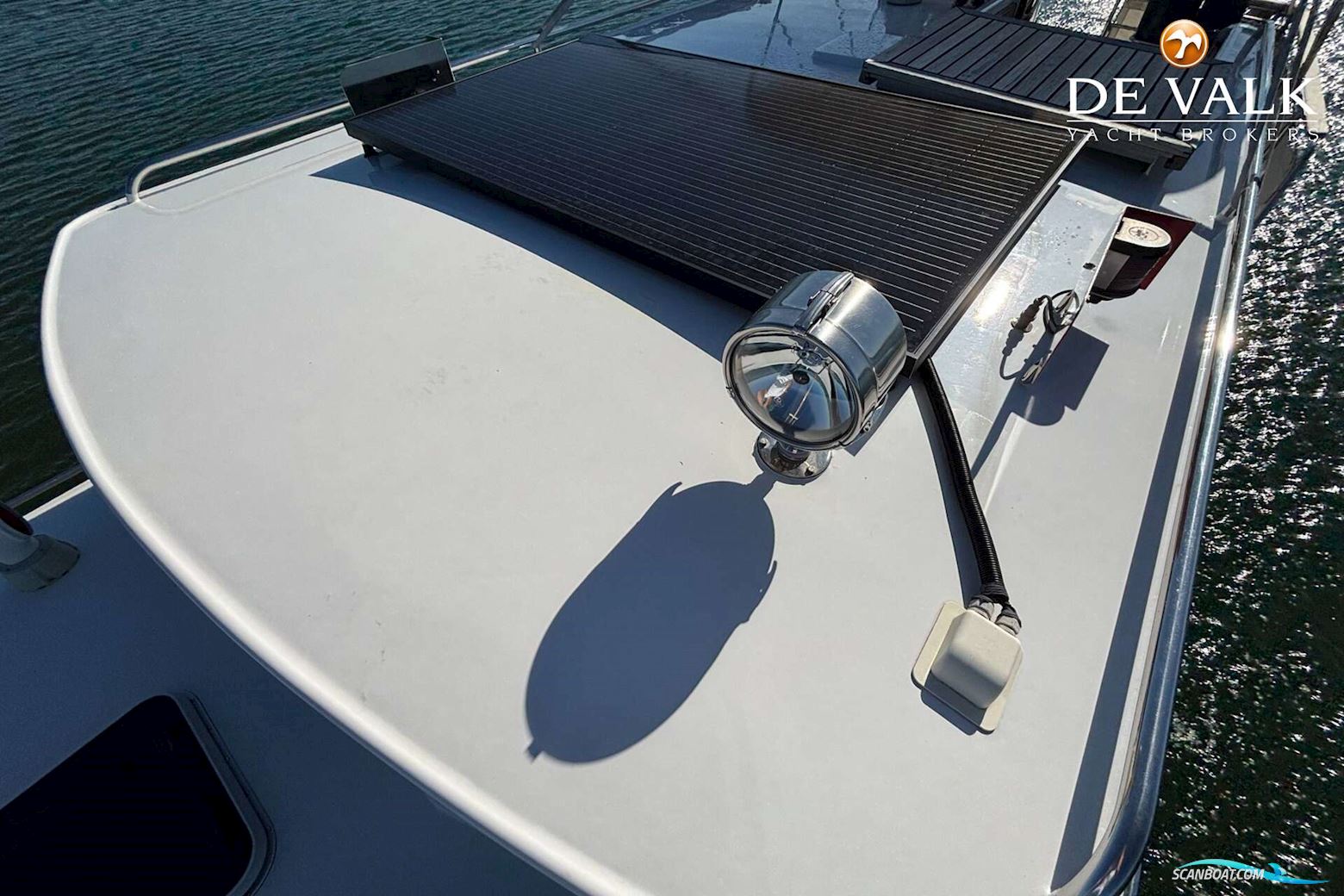 Linssen STURDY 1000 AC ROYAL