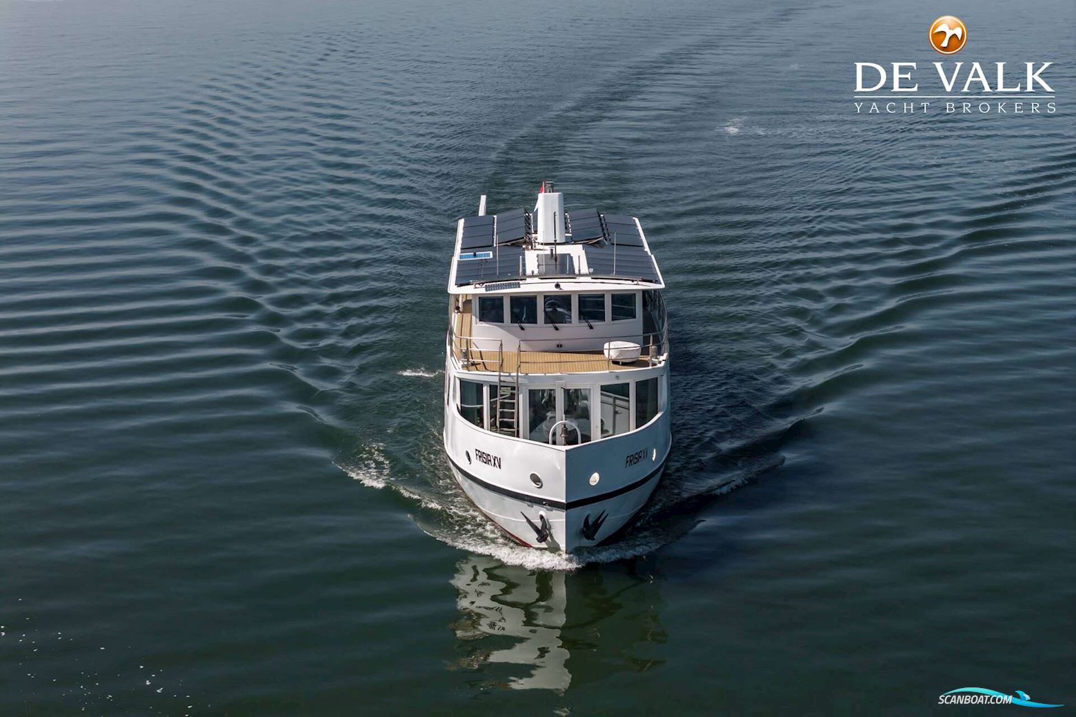 Live aboard MY With berth in Amsterdam