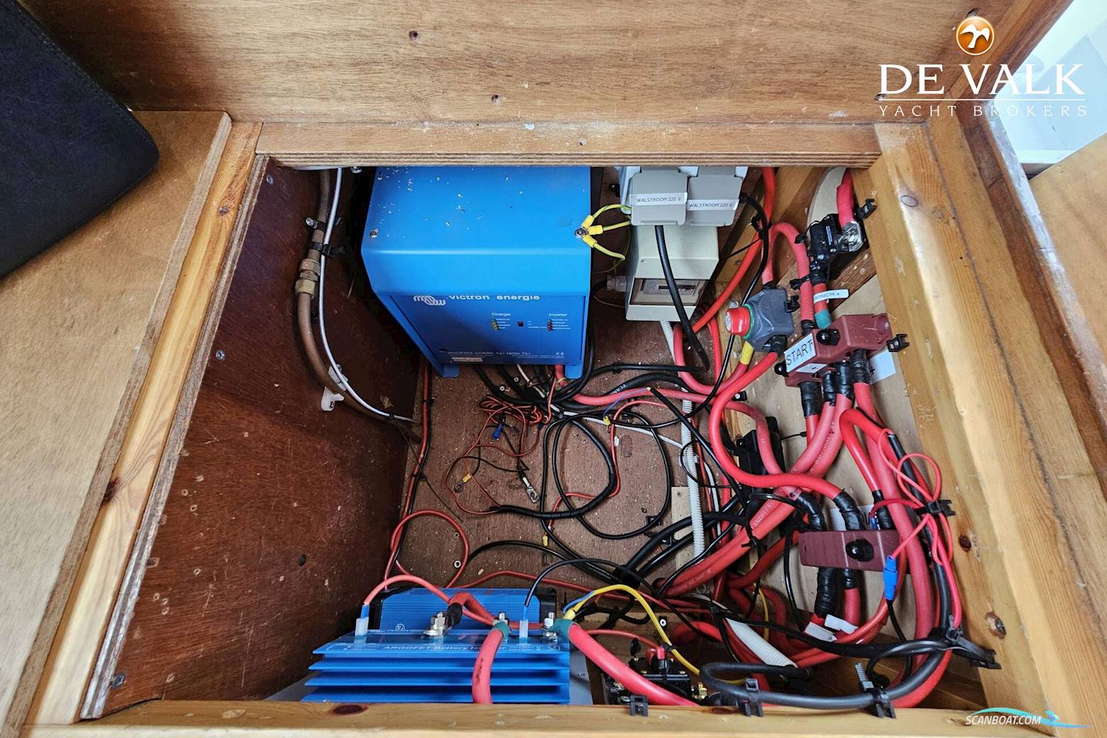 Lochin 333 Harbour Pilot