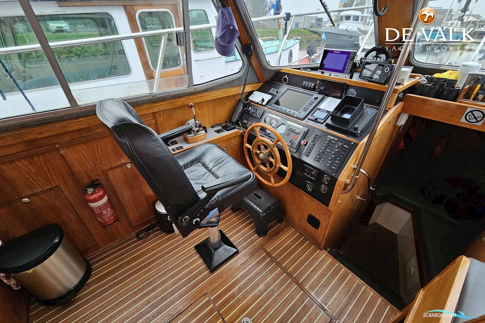 Lochin 333 Harbour Pilot