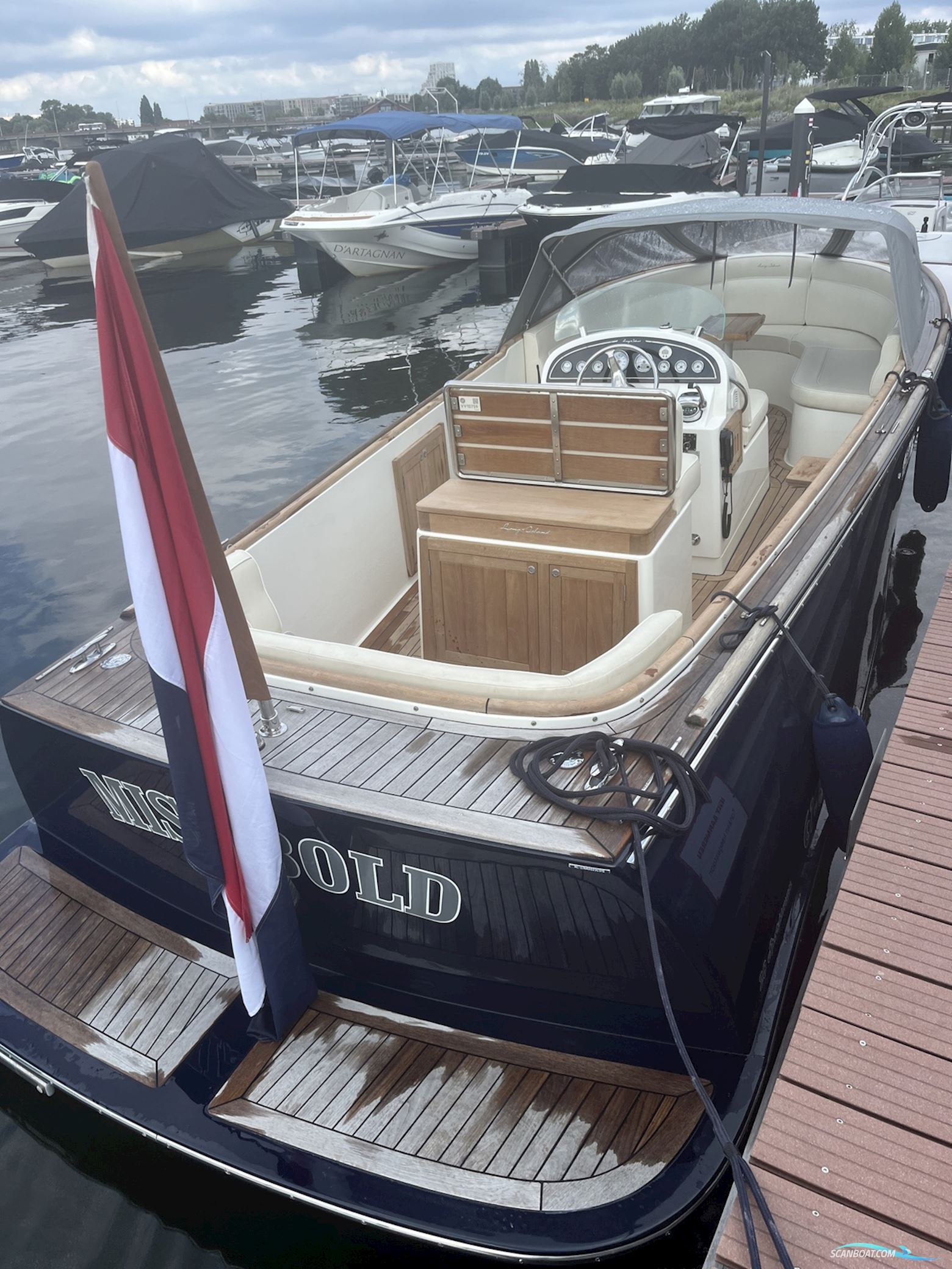 Long Island 28 Sportsman Motorbåt 2015, Holland