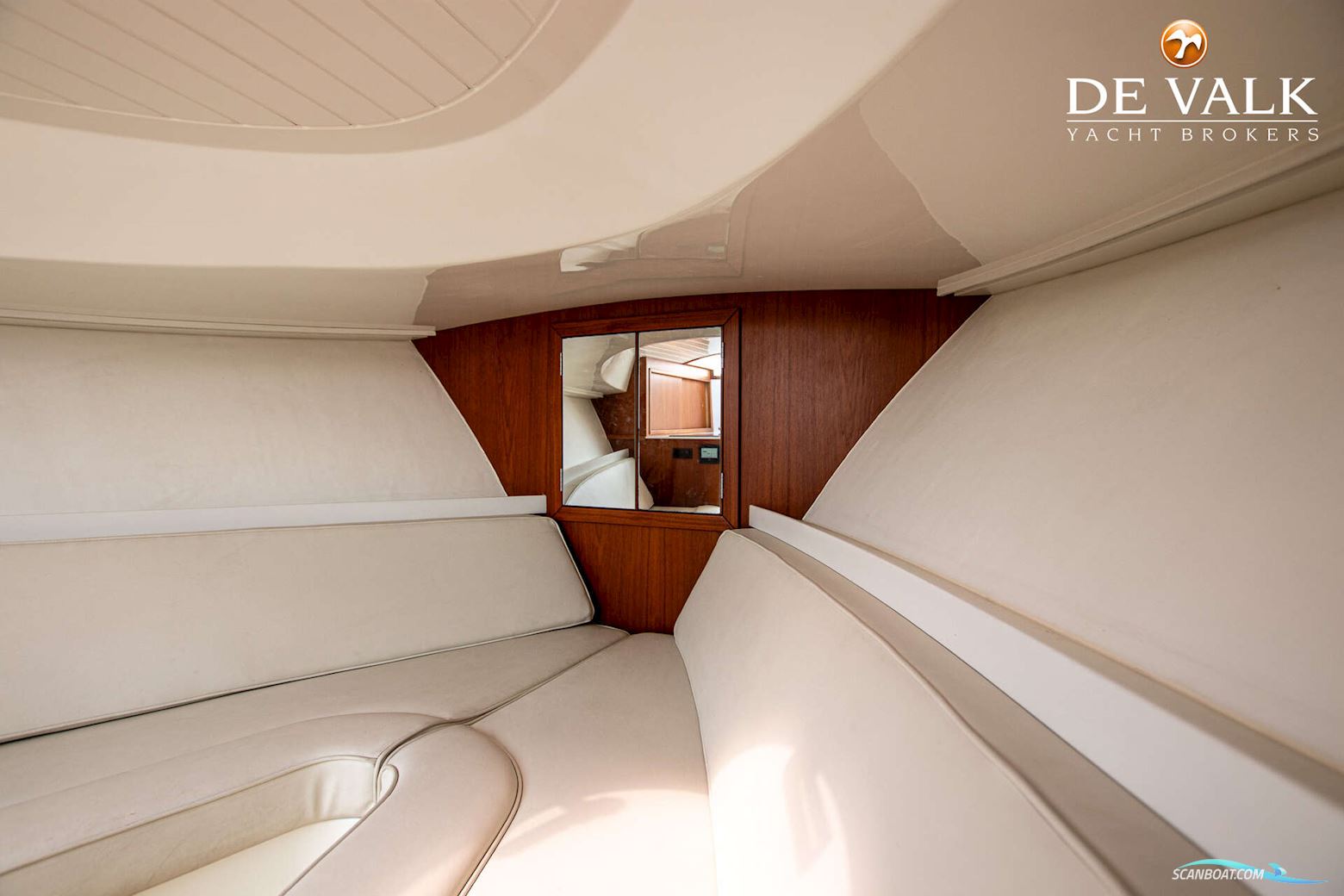 Long Island 33 Runabout