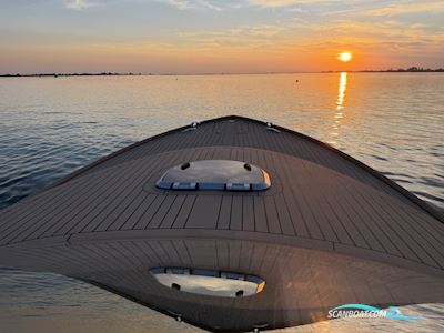Long Island 33 TS Sun Motorbåt 2020, Holland