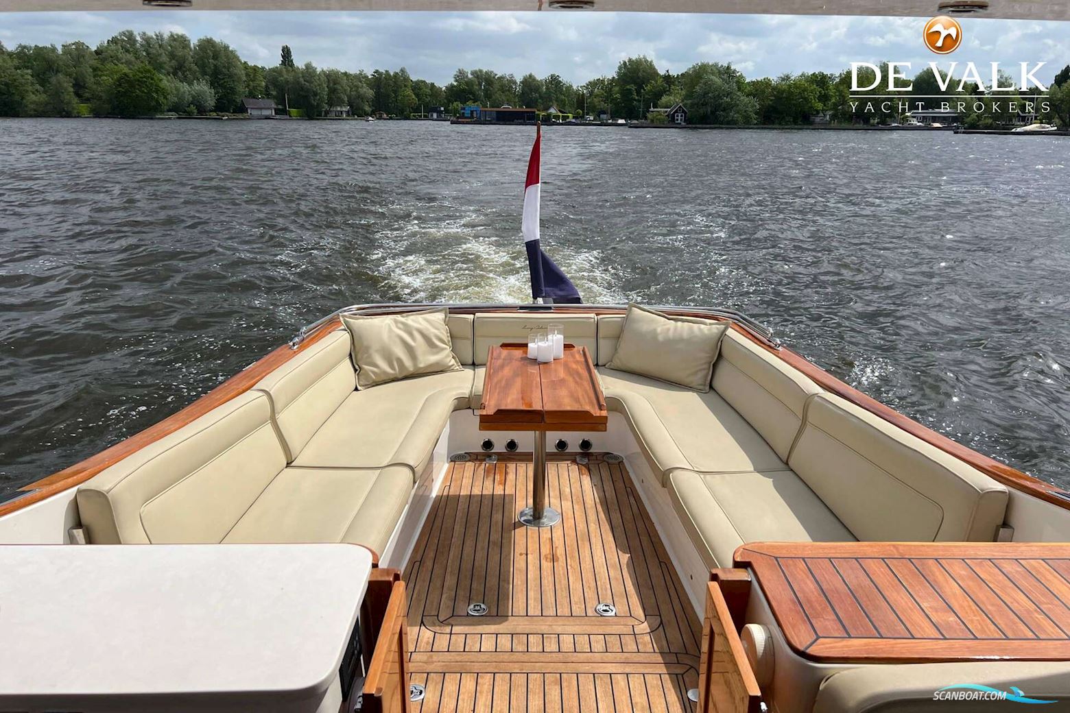 Long Island 40 Runabout