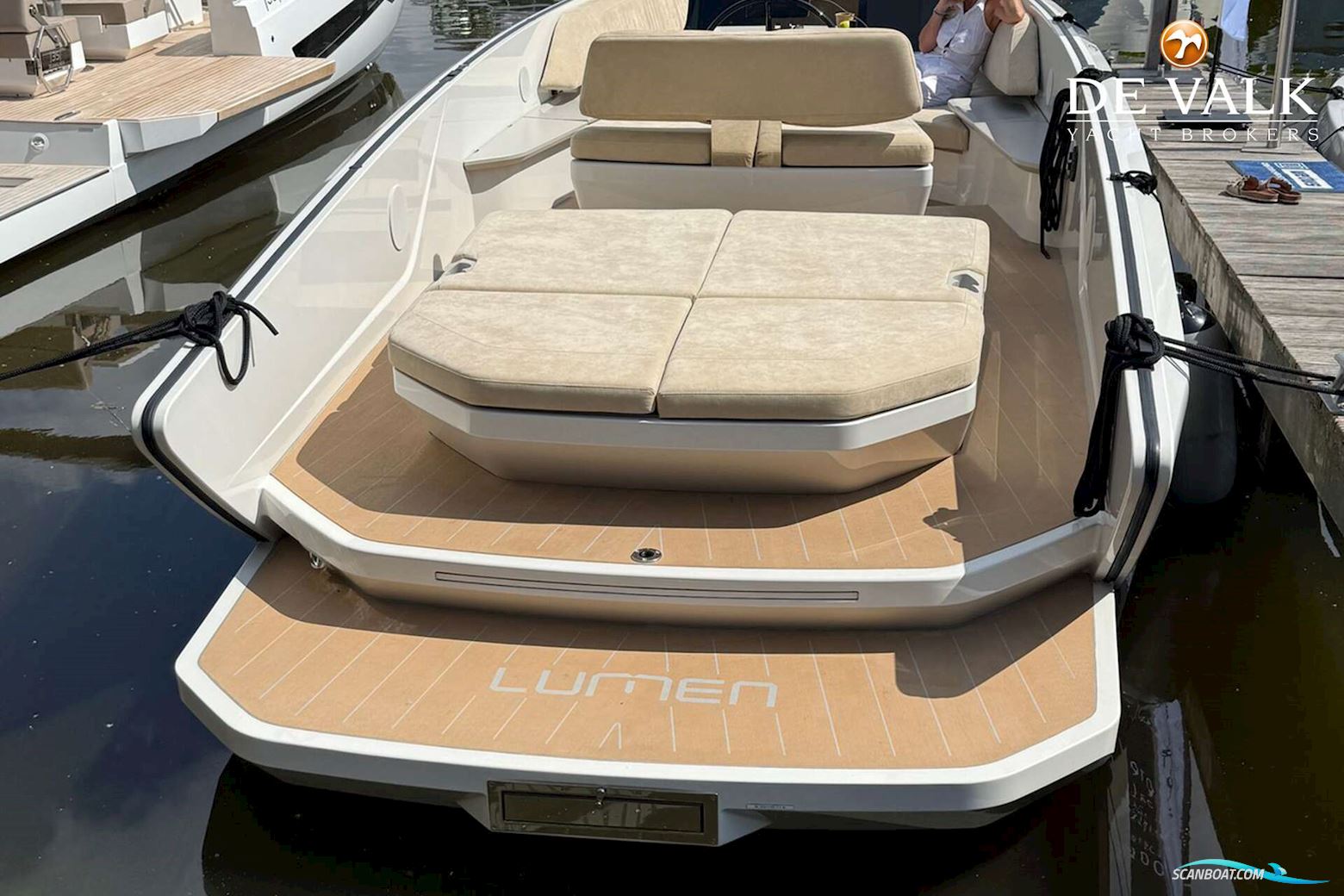 Lumen E10