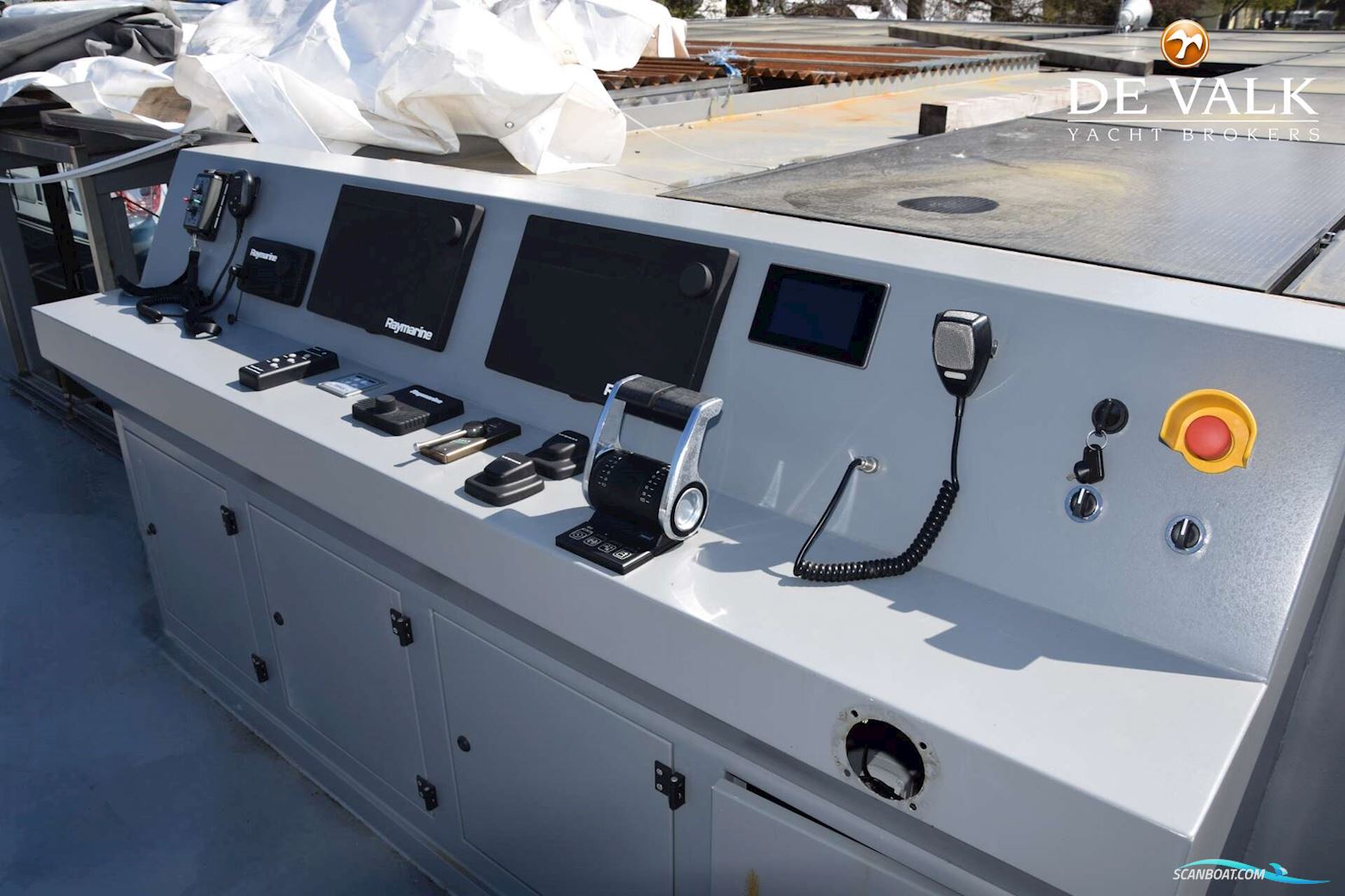 Luxe Motor 24 m