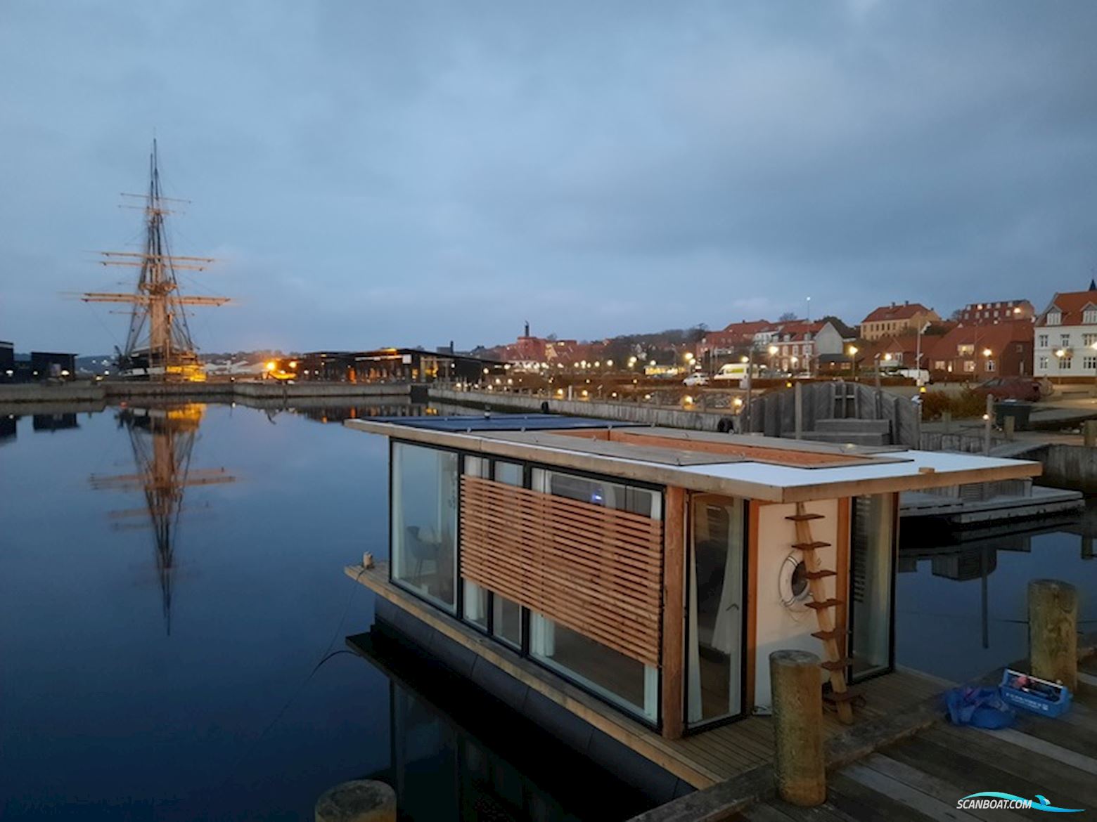Lysthusbåd