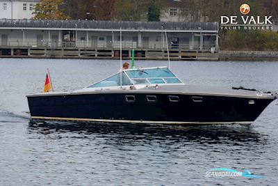 Magnum Marine 38 Motorbåt 1975, med Mercruiser 8,2 L motor, Tyskland