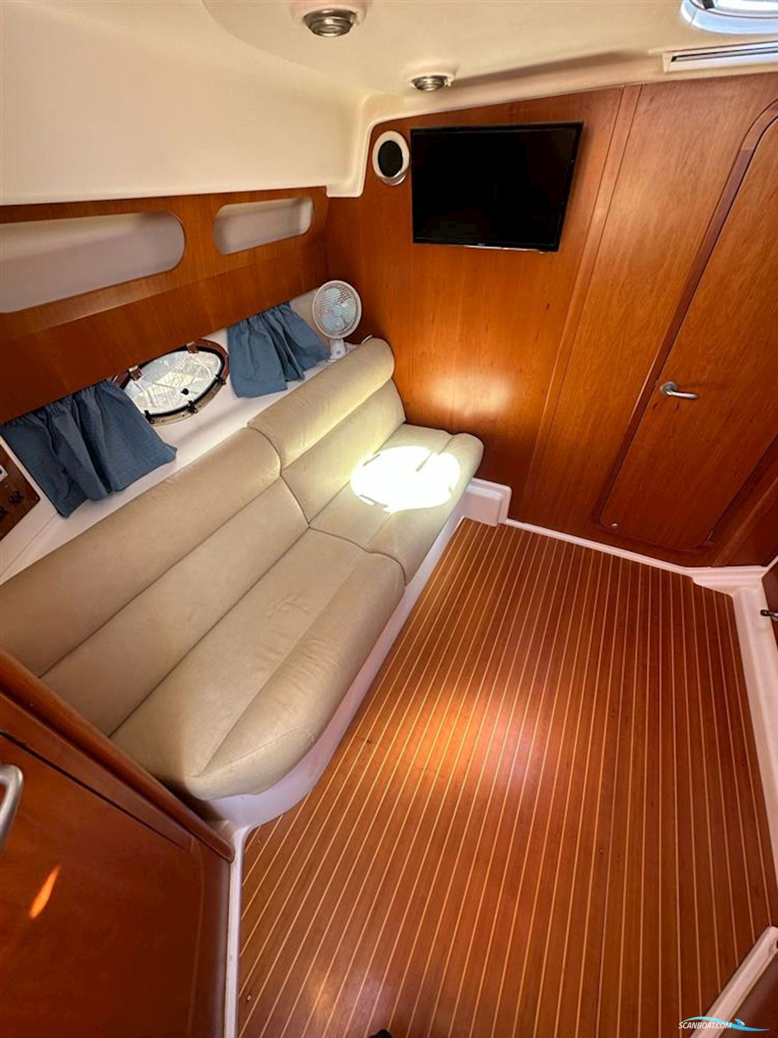 Mano Marine 32.50 Sport