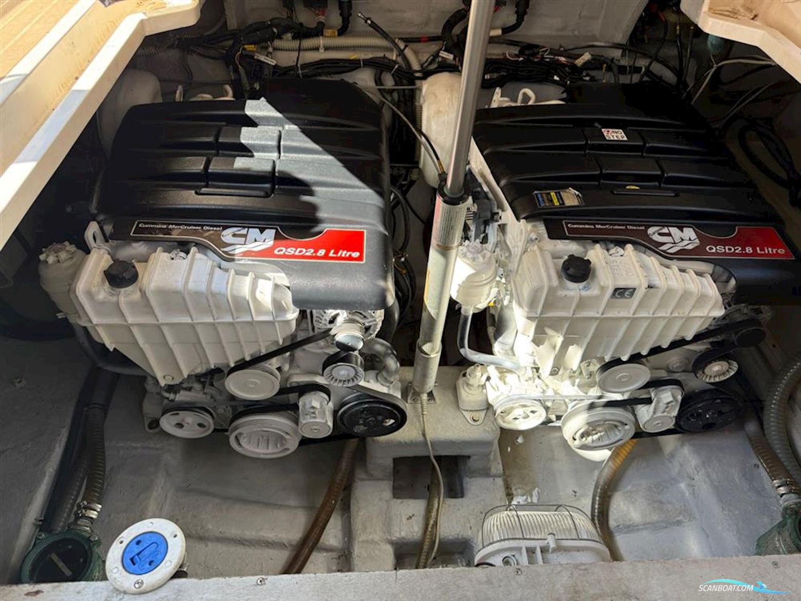 Mano Marine 32.50 Sport