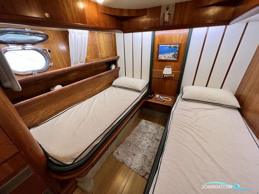 Marchi 65 Flybridge