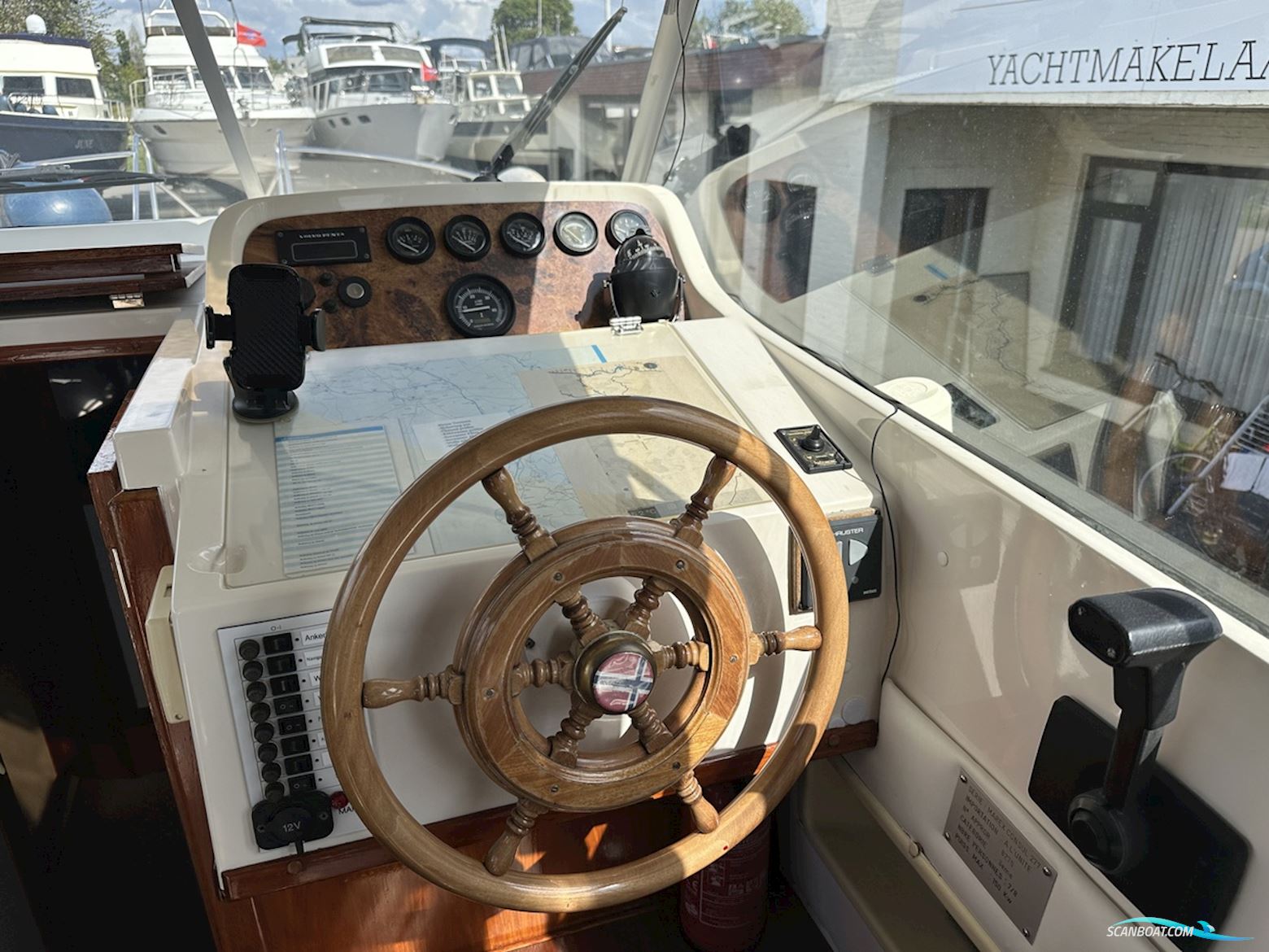 Marex 277 Consul