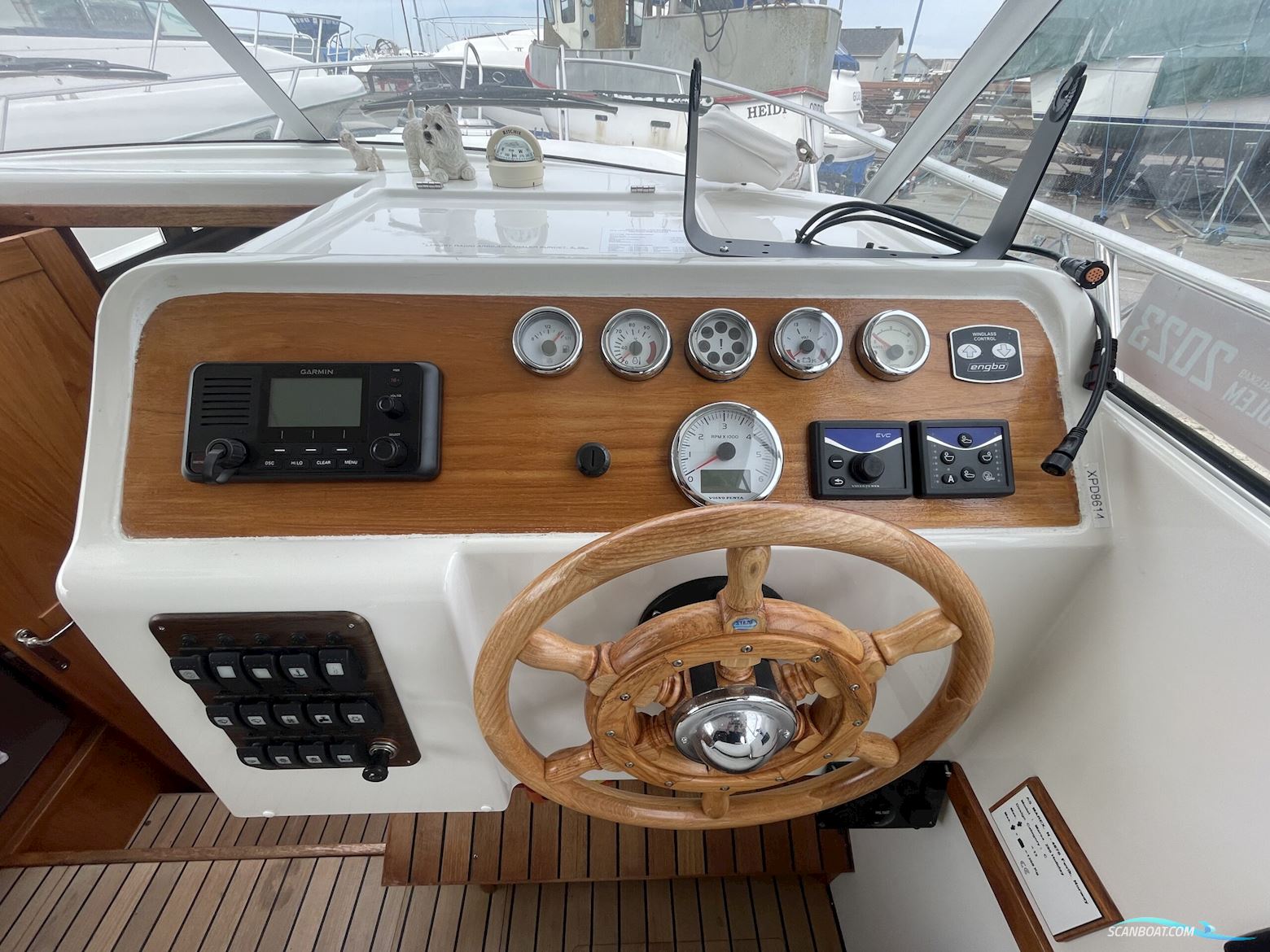 Marex 280 Holiday fra 2008, meget få motortimer.