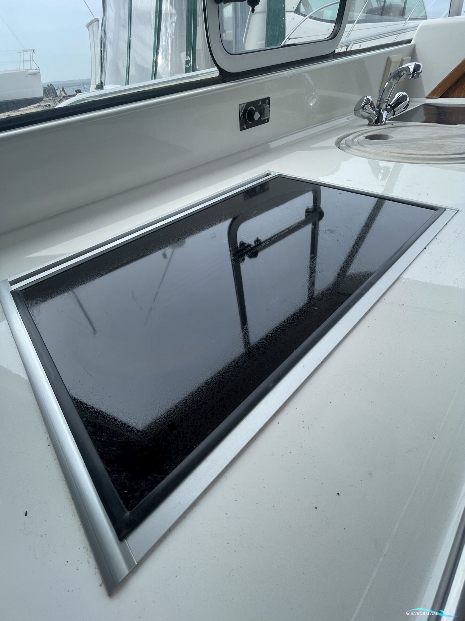 Marex 280 Holiday fra 2008, meget få motortimer.