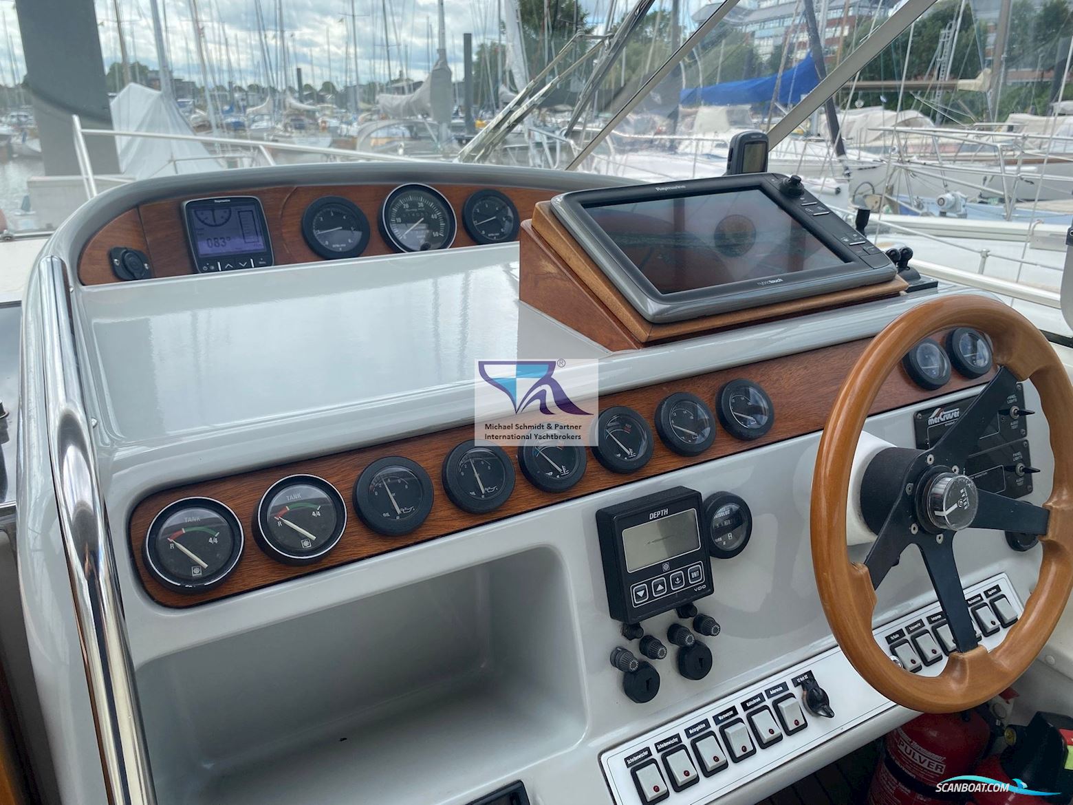 Marex 290 Sun Cruiser