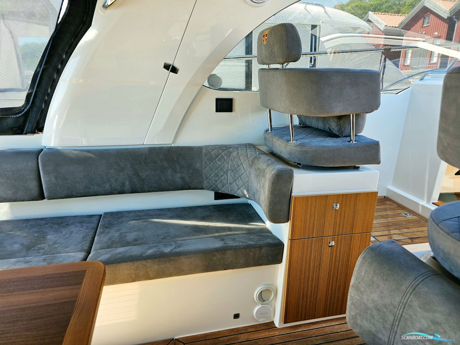 Marex 310 Sun Cruiser 2021 Volvo Penta D4-320 EVC