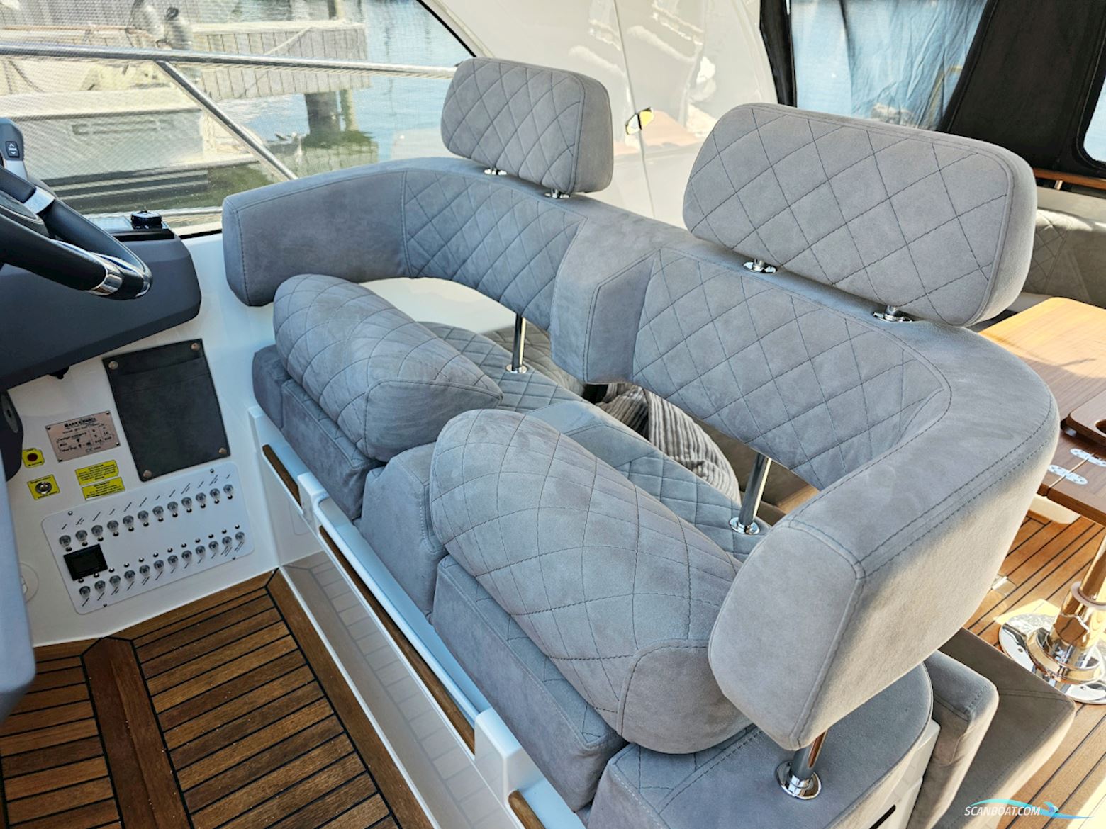 Marex 310 Sun Cruiser 2021 Volvo Penta D4-320 EVC