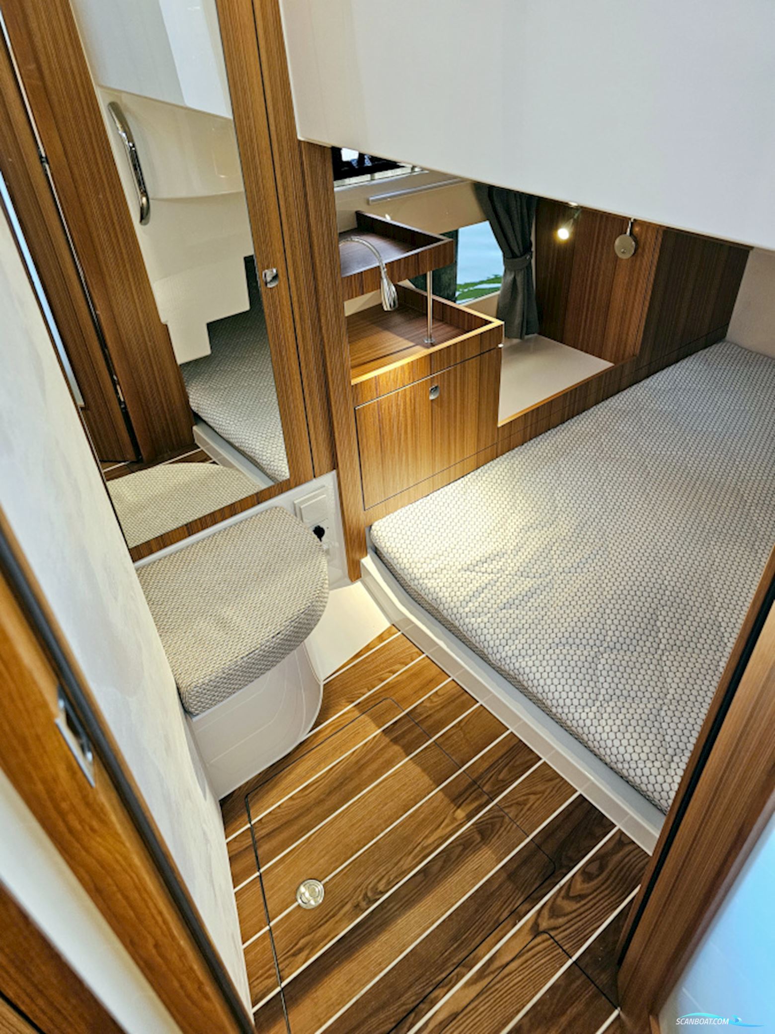 Marex 310 Sun Cruiser 2021 Volvo Penta D4-320 EVC