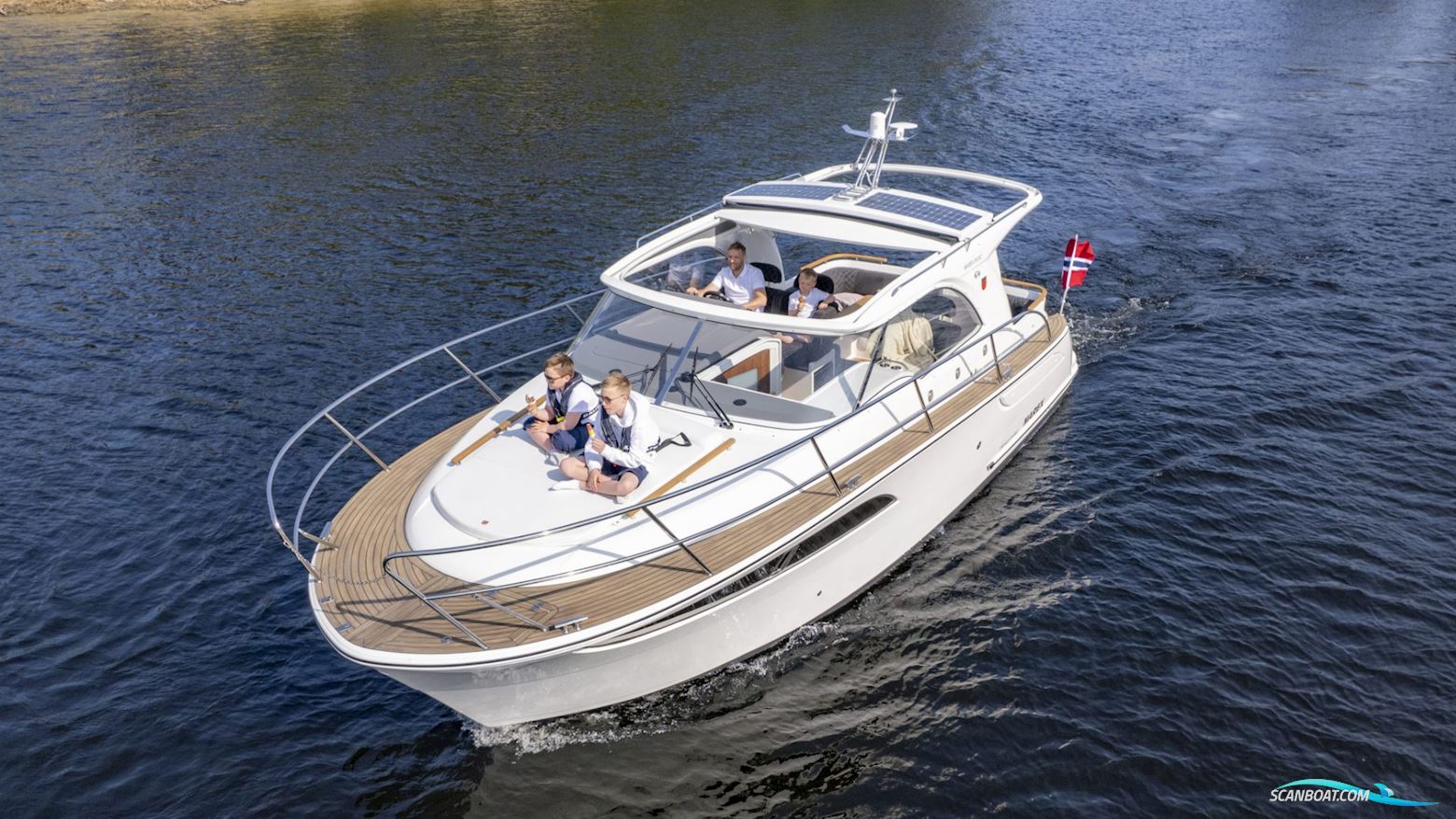 Marex 310 Sun Cruiser