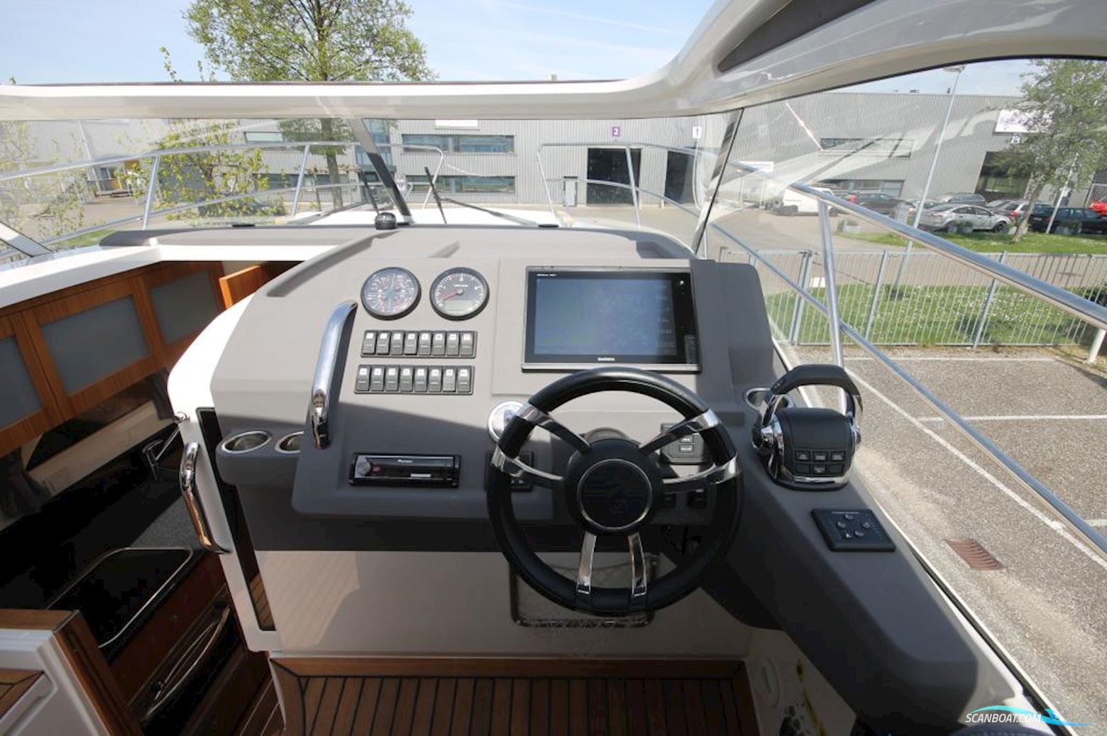 Marex 310 Sun Cruiser