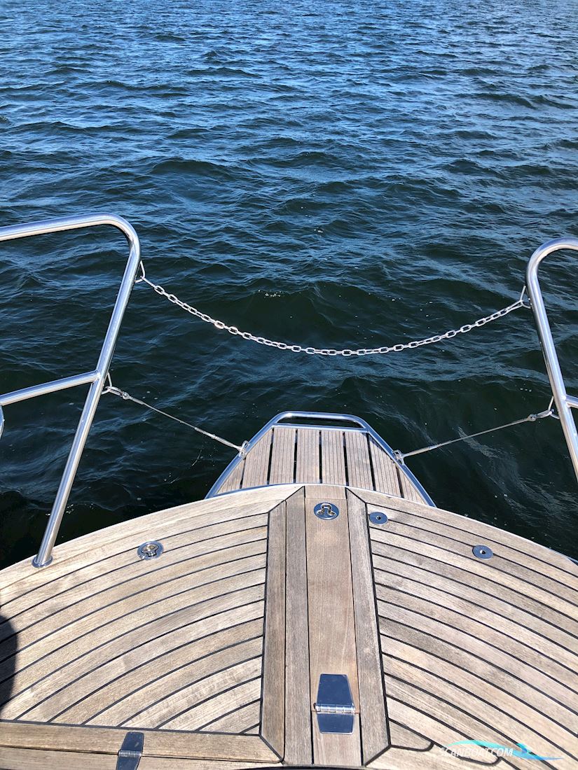 Marex 310 Sun Cruiser
