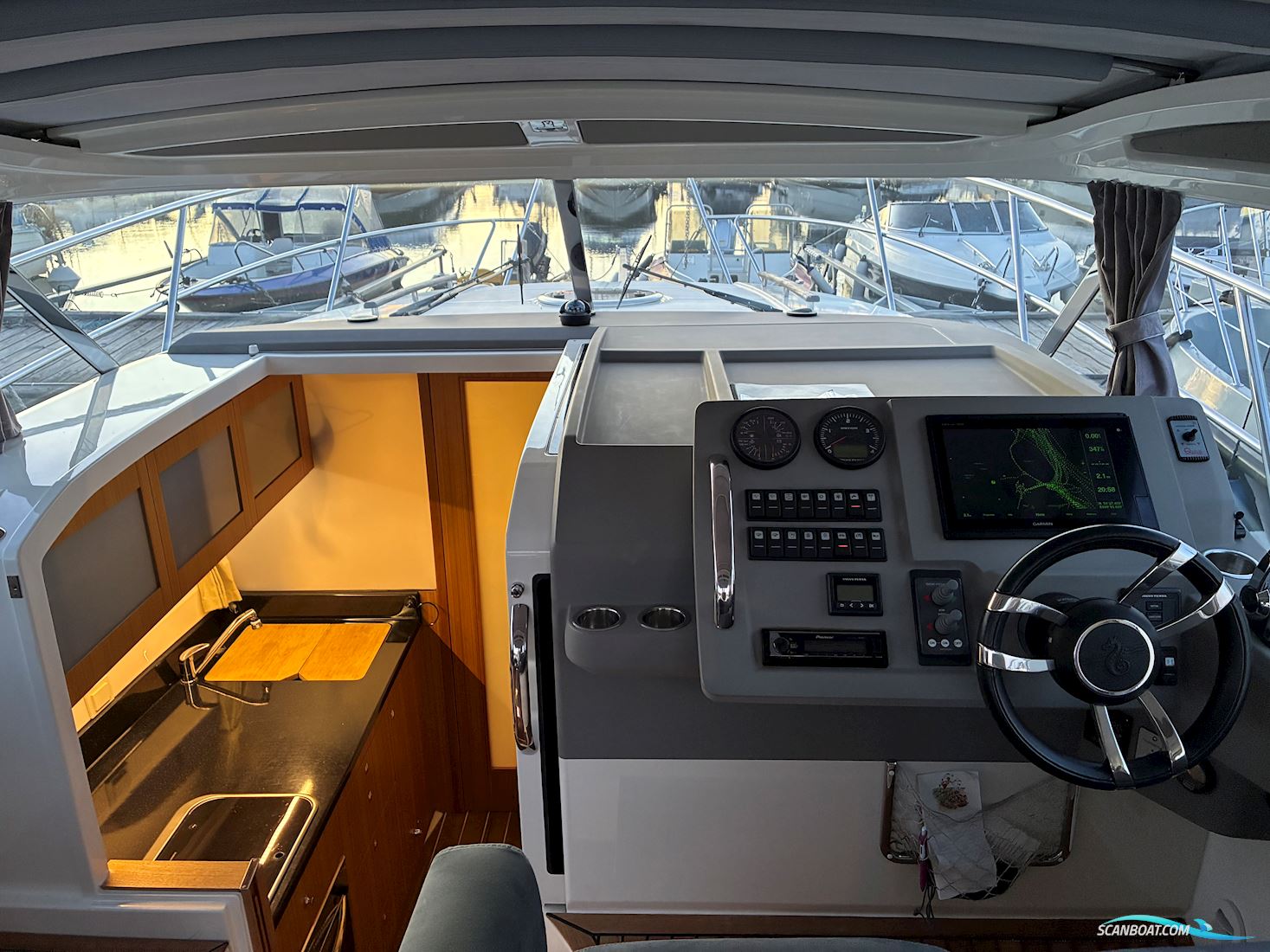 Marex 310 Sun Cruiser