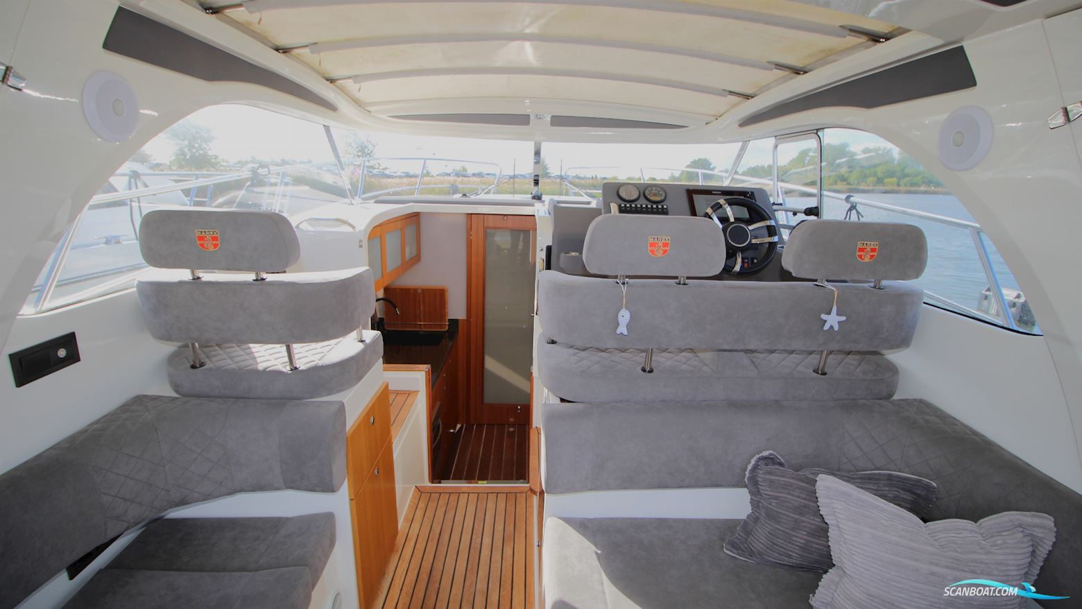 Marex 310 Sun Cruiser