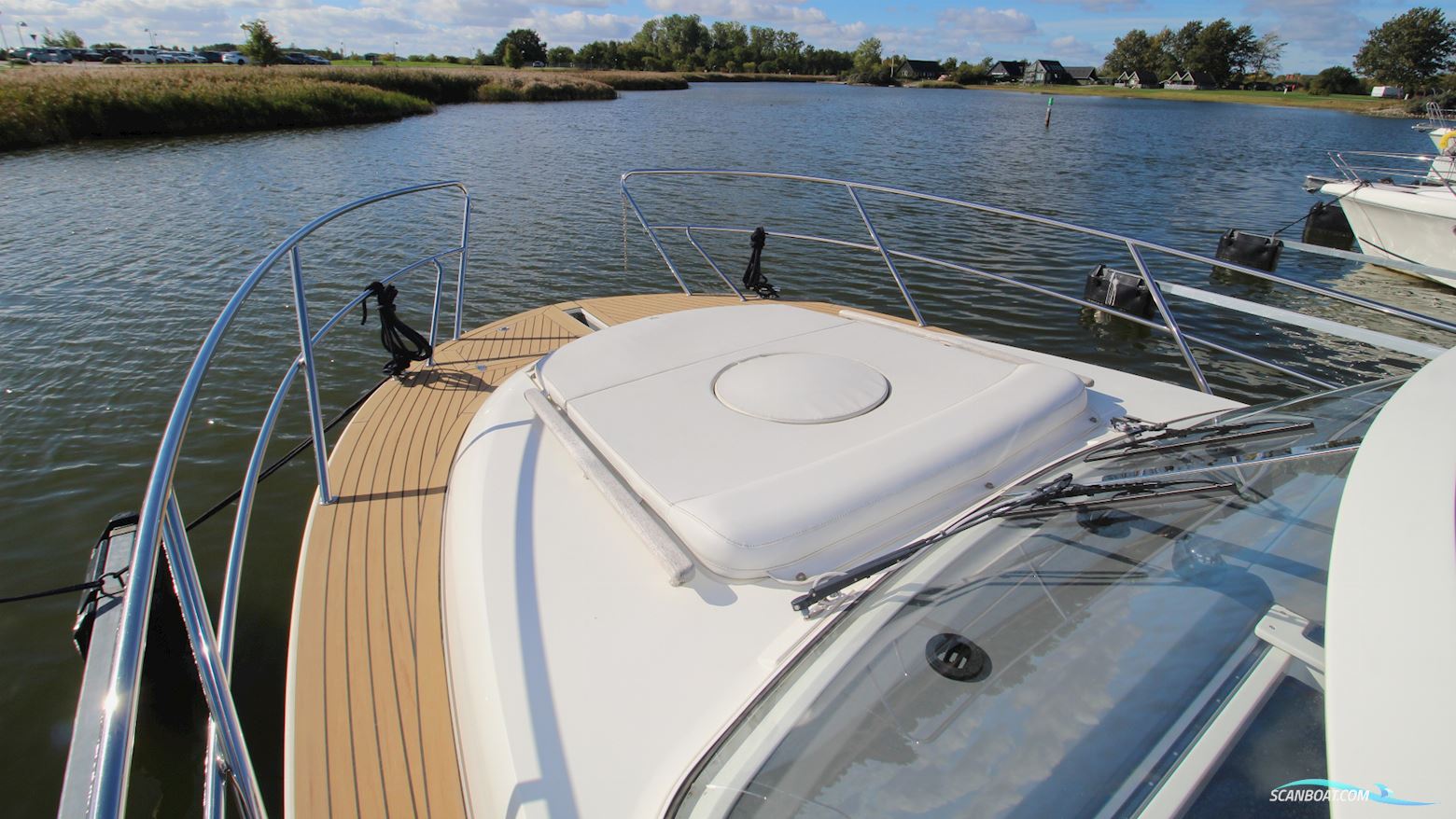 Marex 310 Sun Cruiser