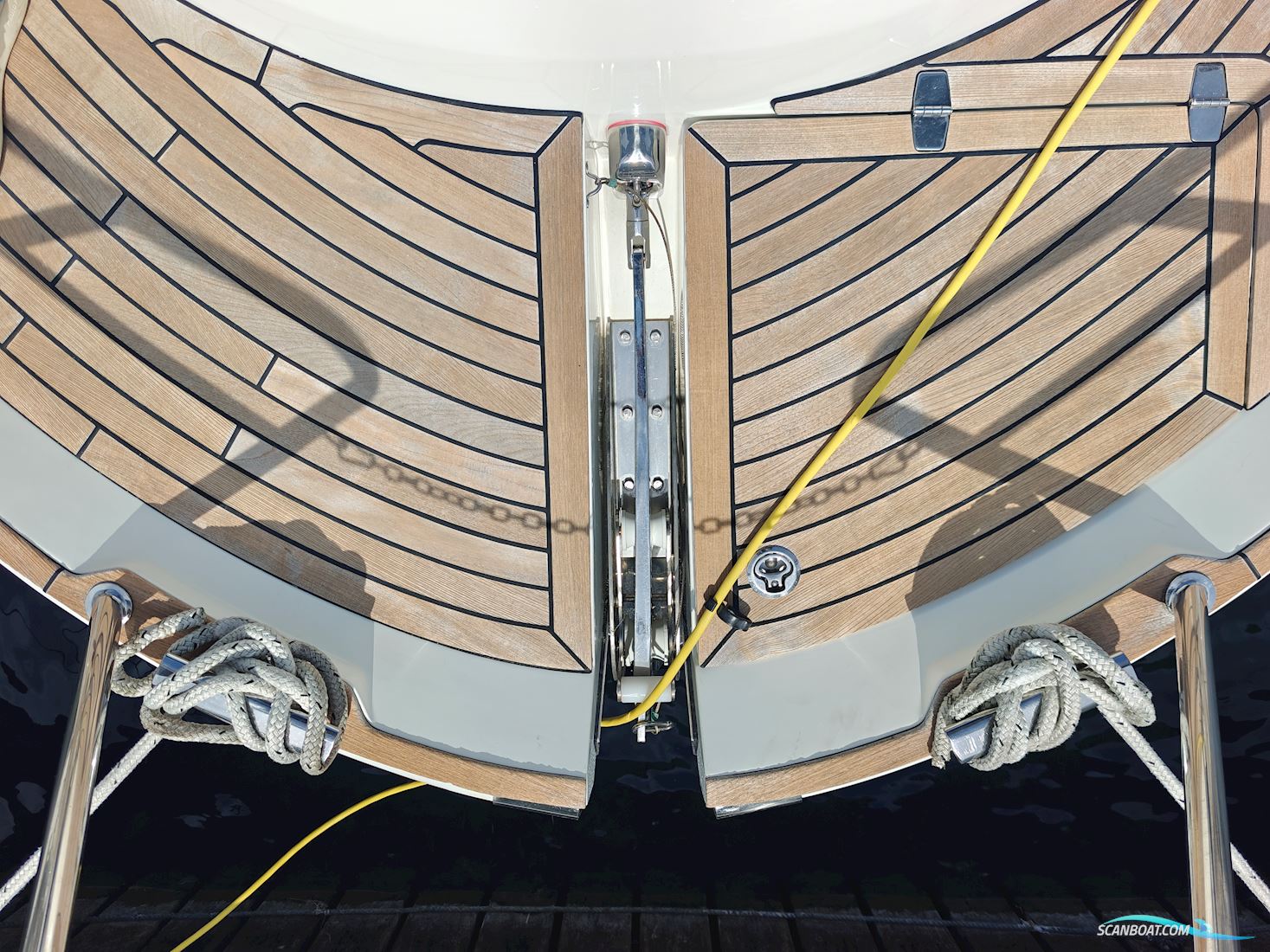 Marex 320 Aft Cabin Cruiser