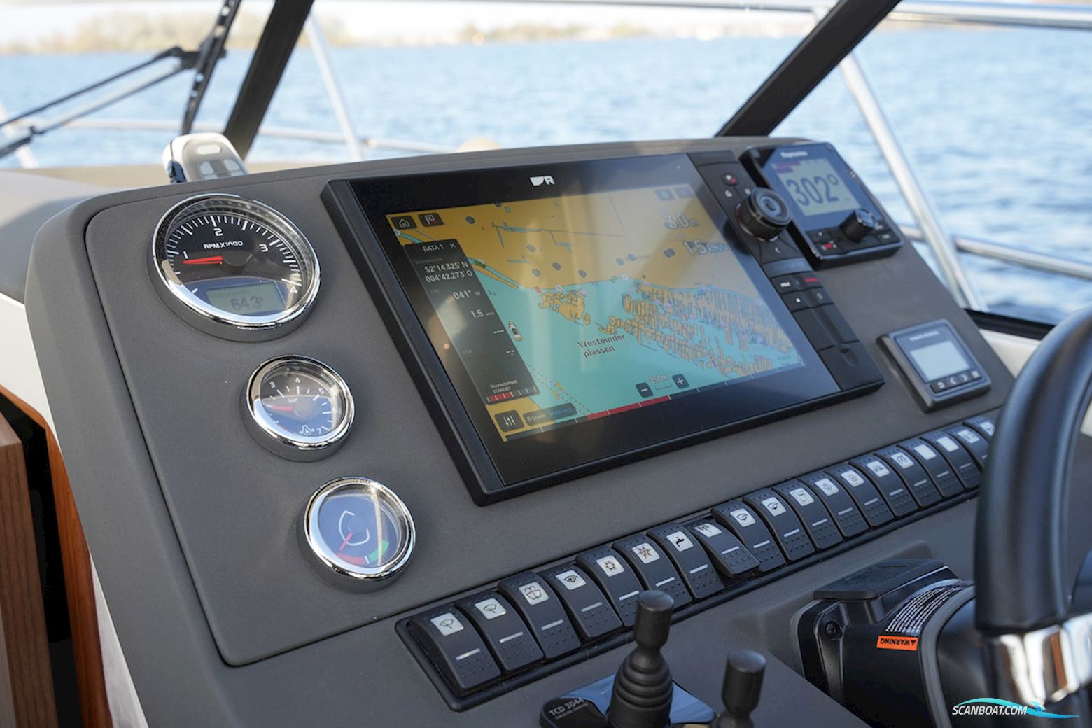 Marex 330 Scandinavia (2024)