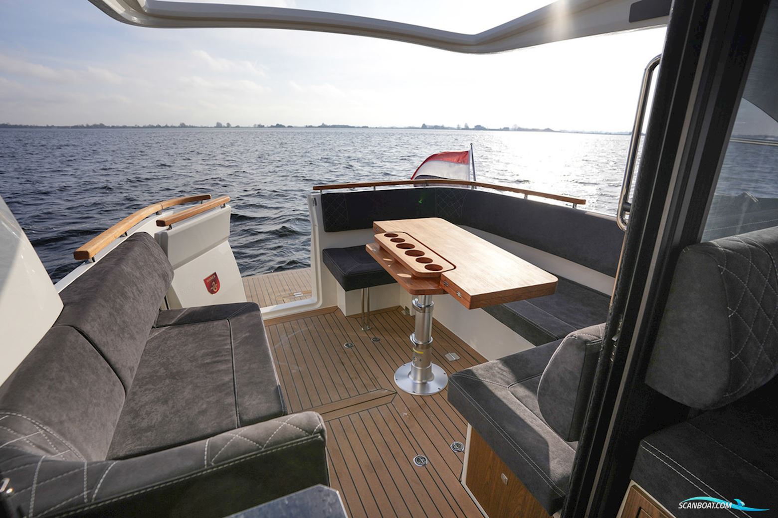 Marex 330 Scandinavia (2024)