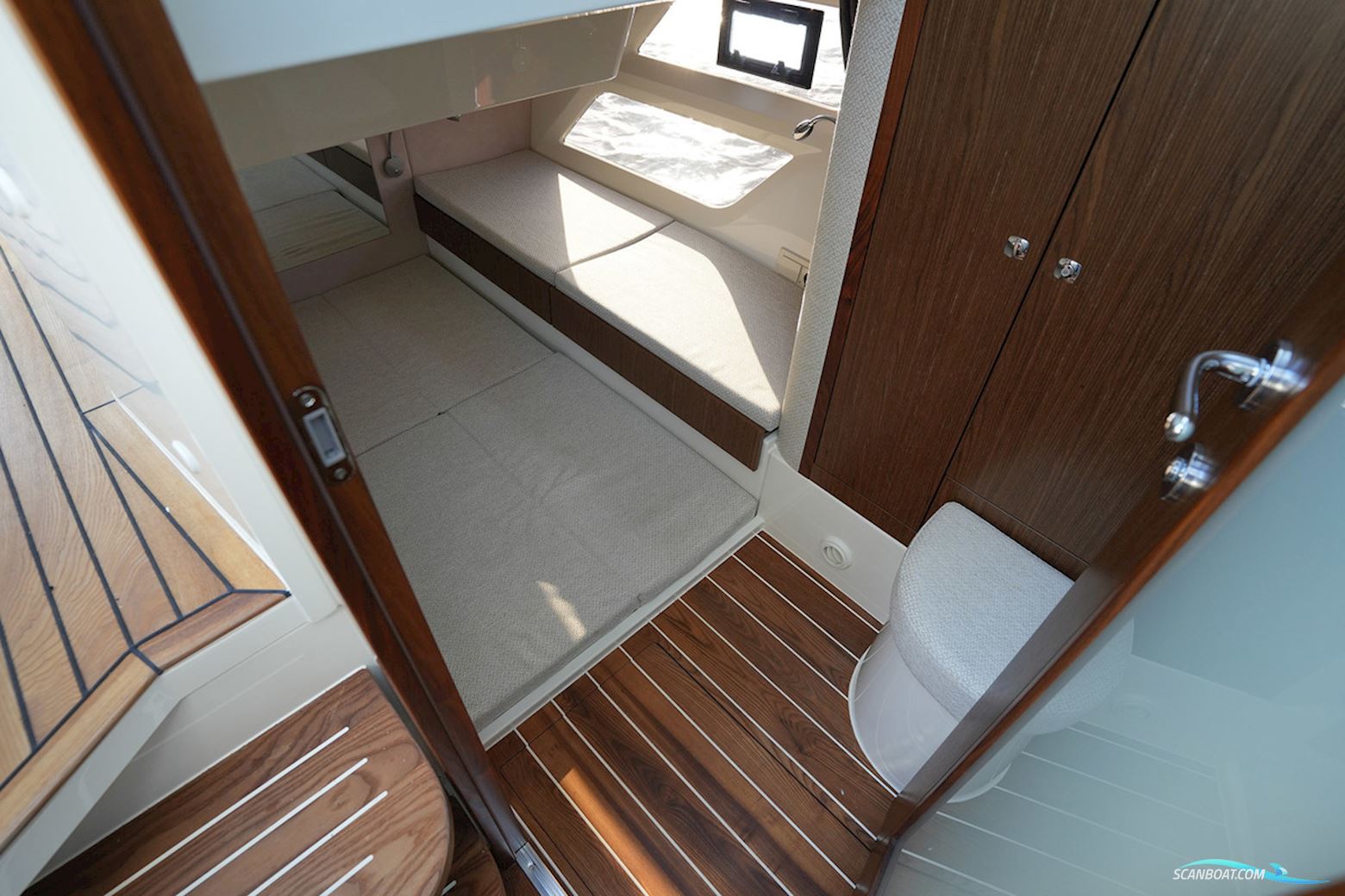 Marex 330 Scandinavia (2024)