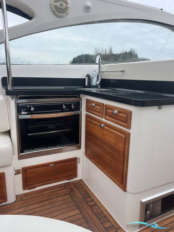 Marex 350 CC Cabriolet Cruiser