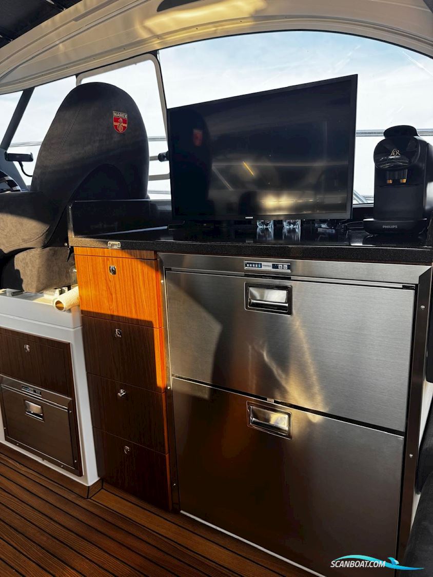 Marex 360 Cabriolet Cruiser