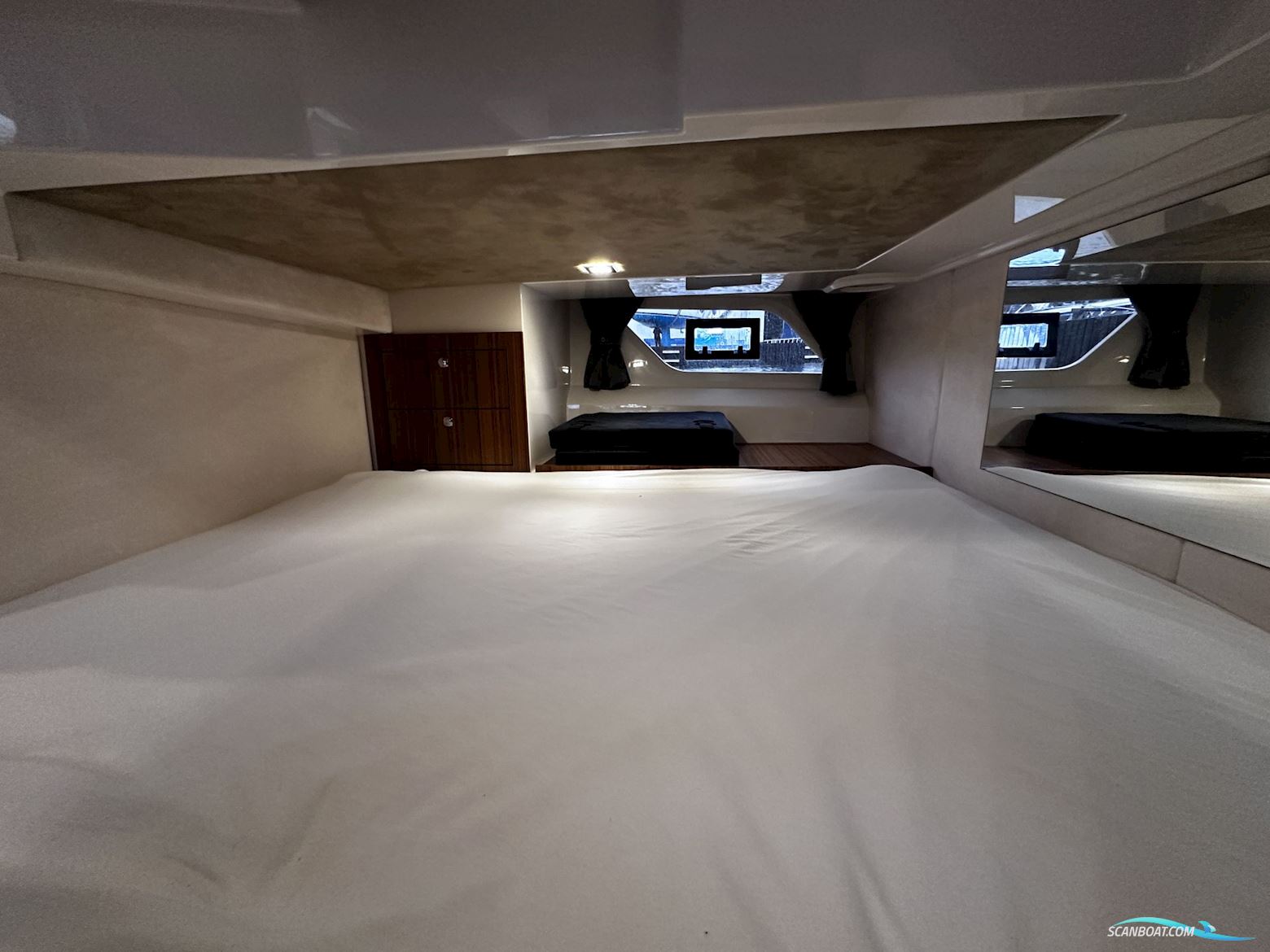 Marex 360 CC