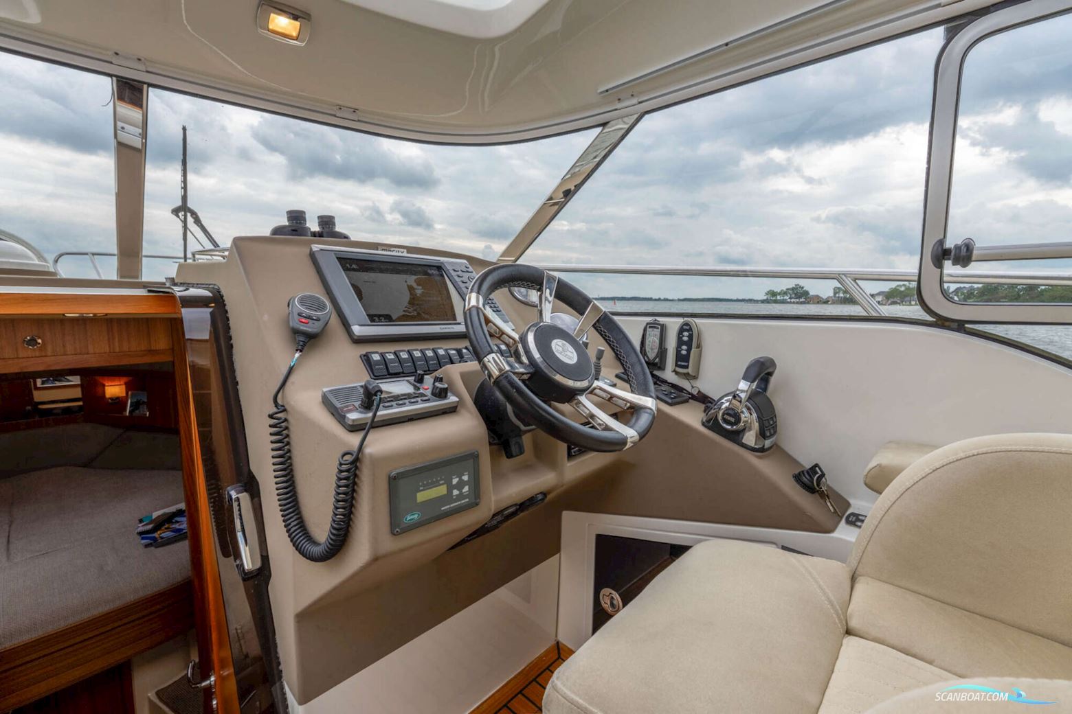 Marex 370 Acc