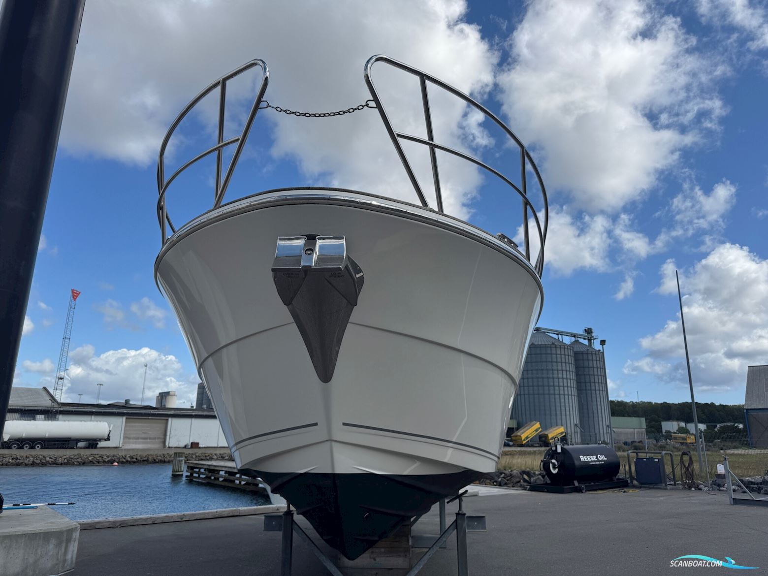 Marex 370 Aft Cabin Cruiser 2010