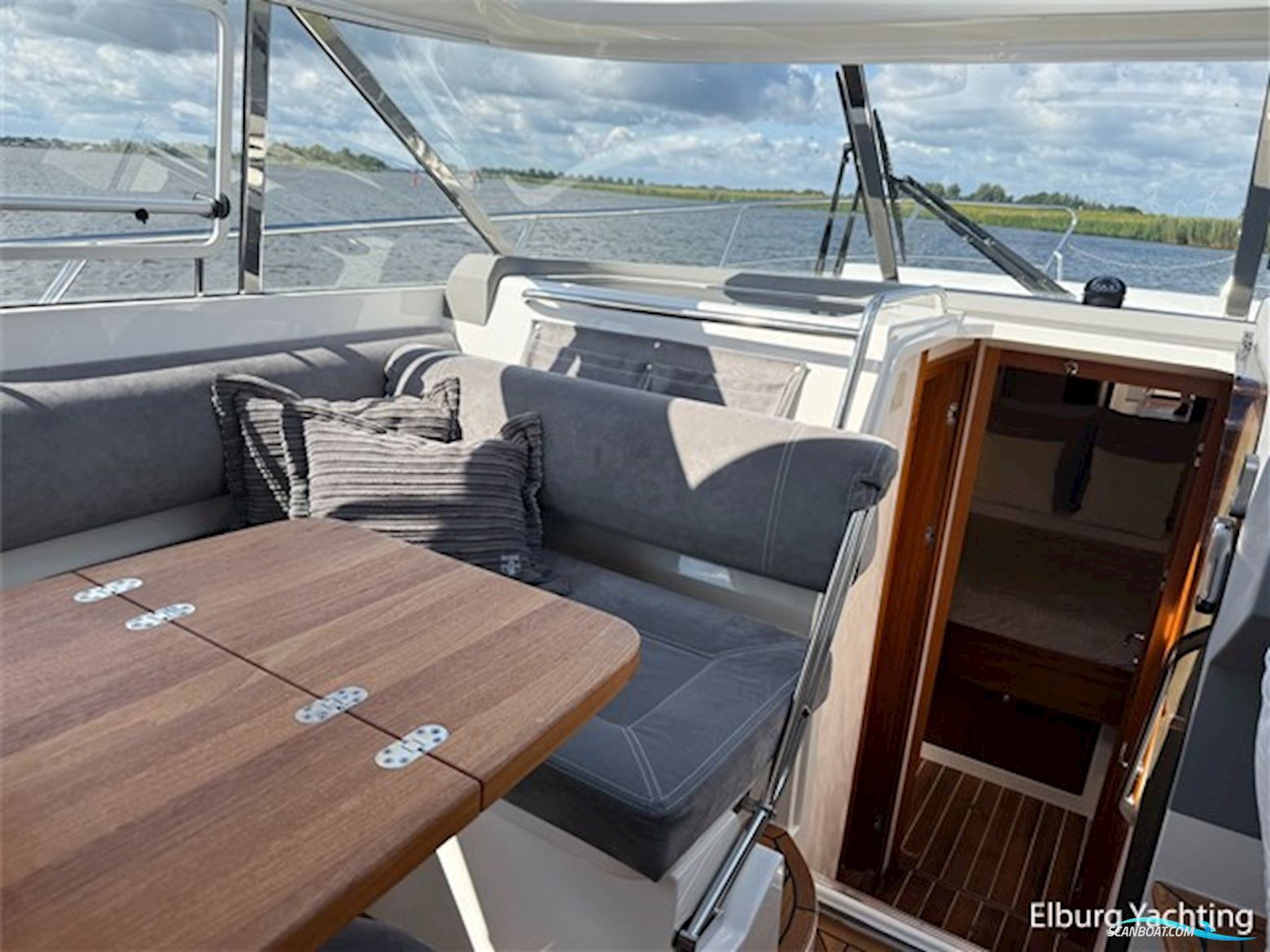 Marex 375