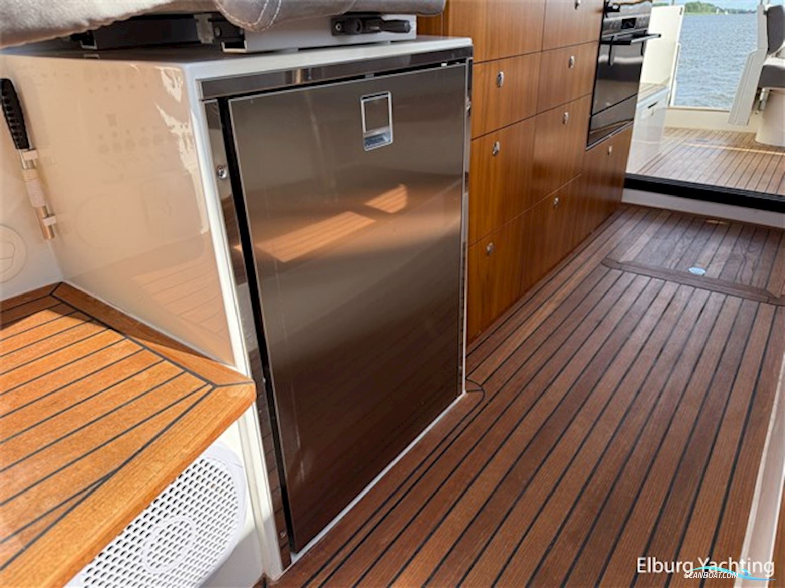 Marex 375
