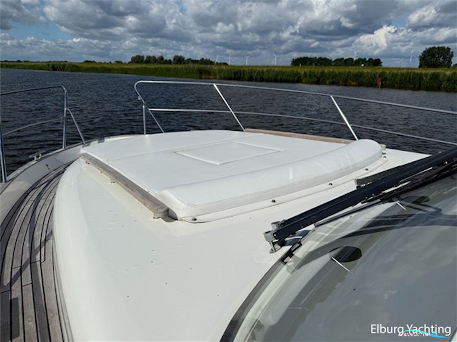Marex 375