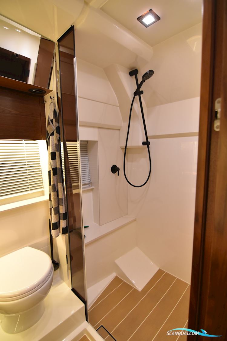 Marex 440 Gourmet Cruiser