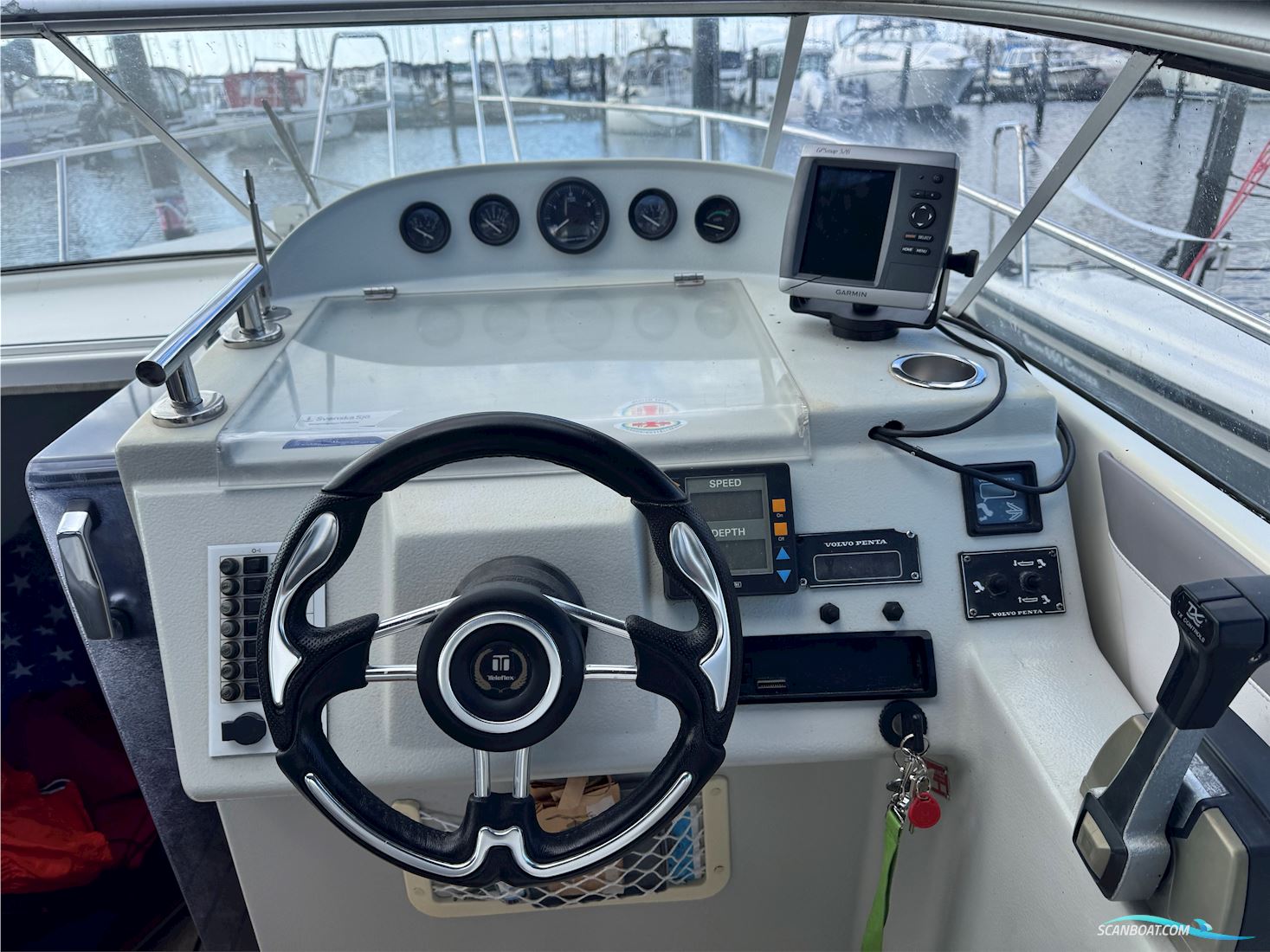 Marex 7100 Sport Cruiser