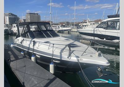 Mariah Z308 Motorbåt 2000, med Mercruiser motor, England
