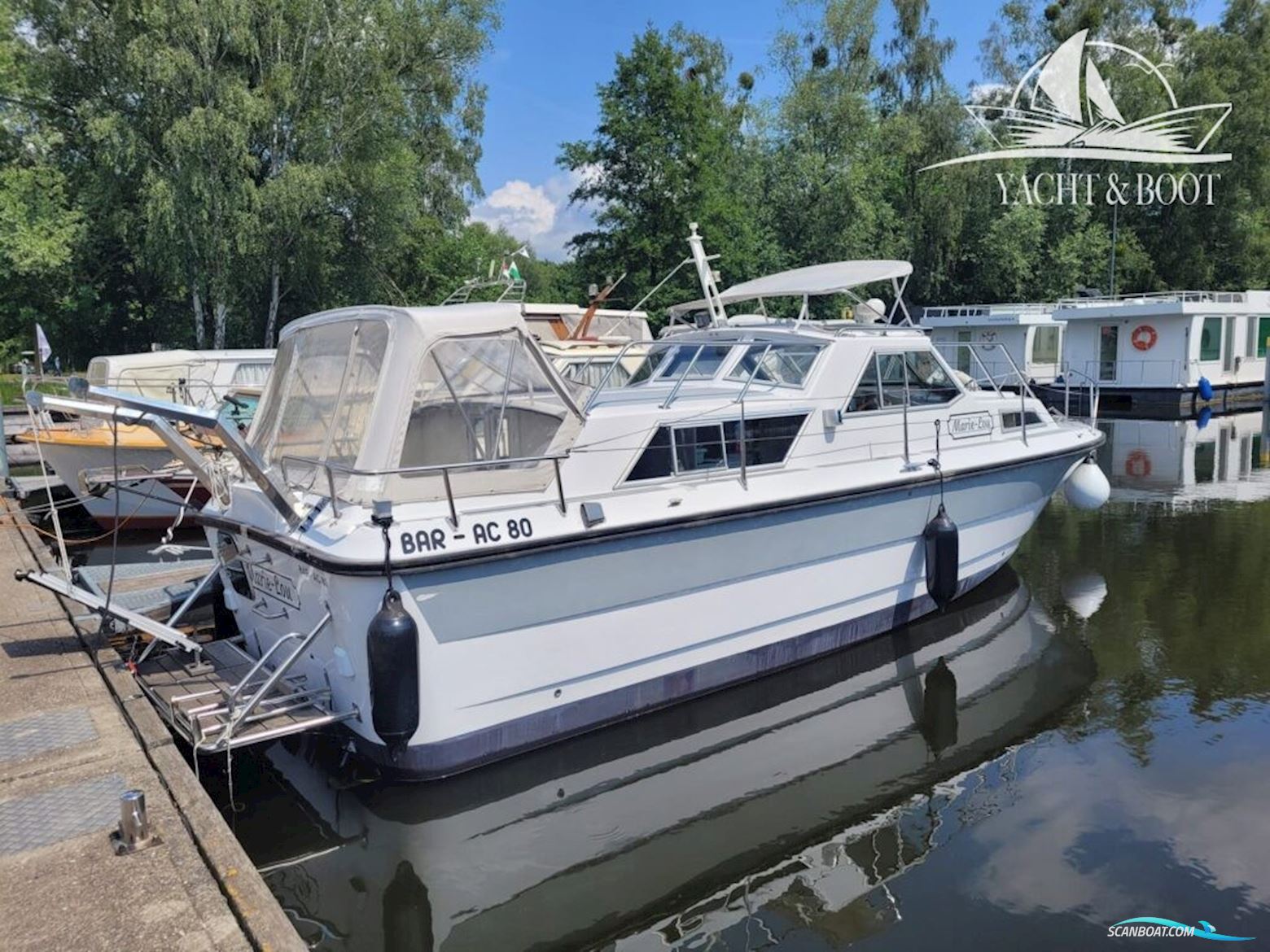 Marieholm Cardinal 28