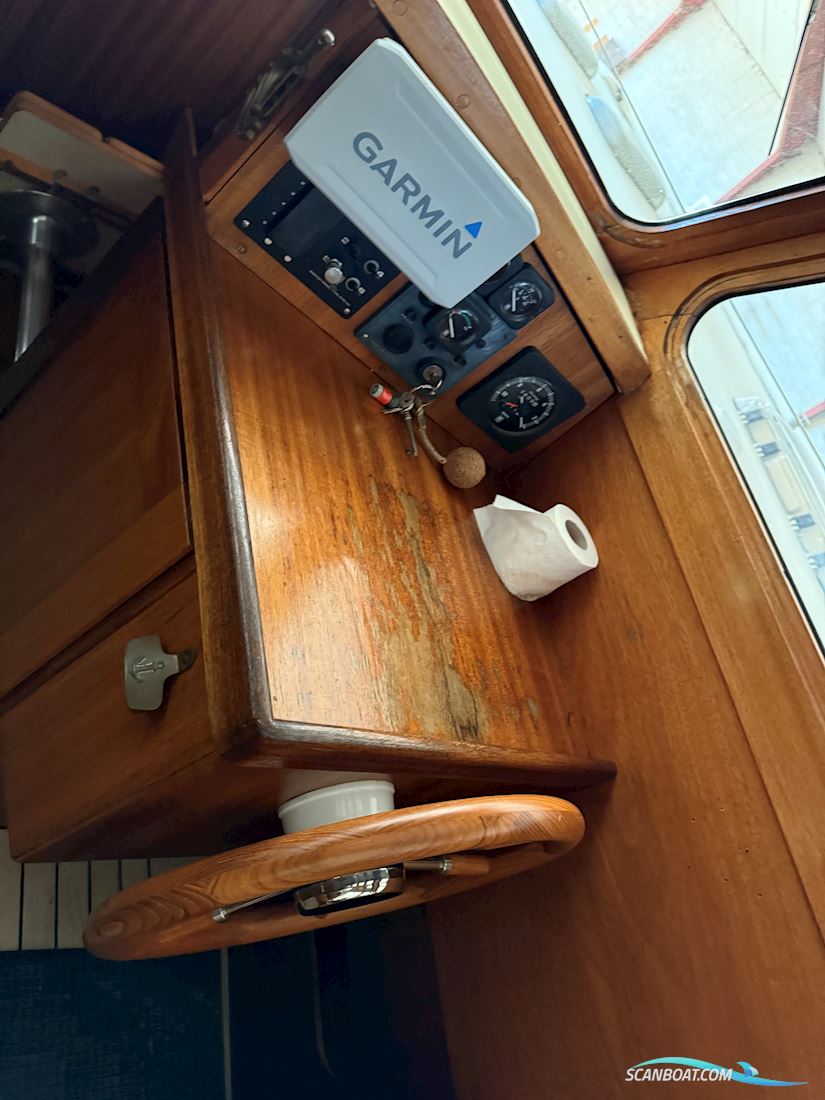 Marina 75