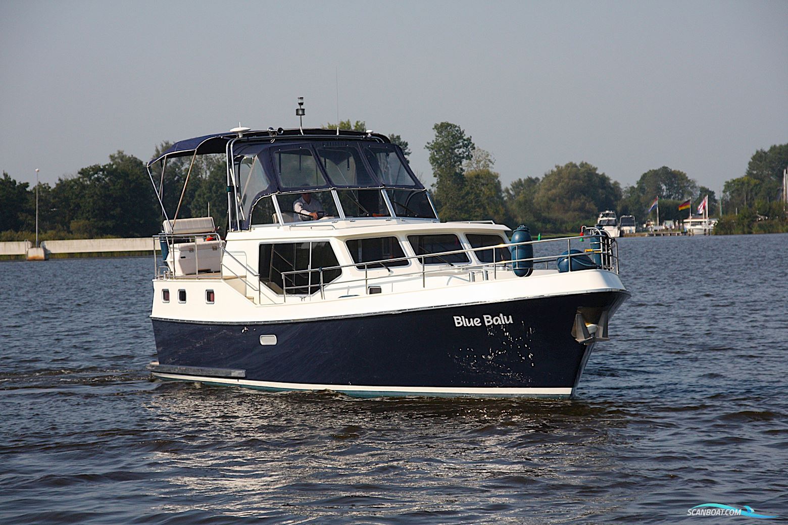 Marvis 37 Classic AC