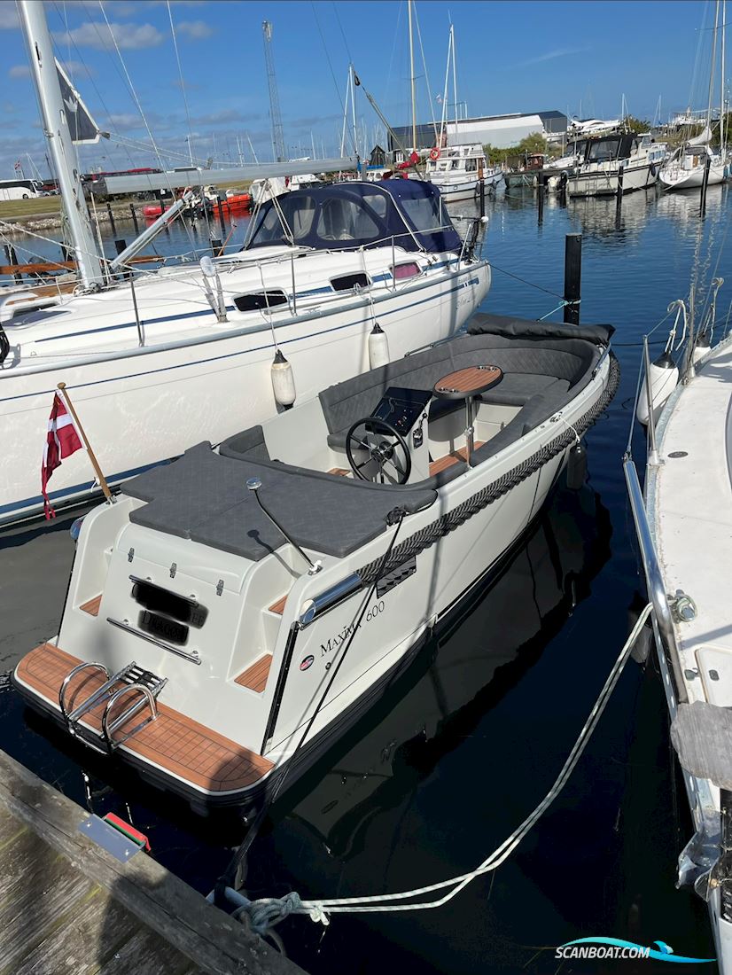 Maxima 600 Tender